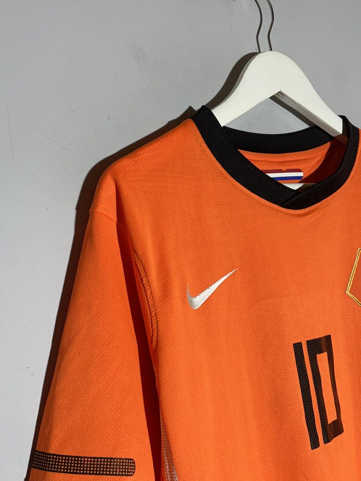 Nike × Vintage #10 Wesley Sneijder Netherlands Nike 2010 Home Football Size US L / EU 52-54 / 3 - 6 Thumbnail