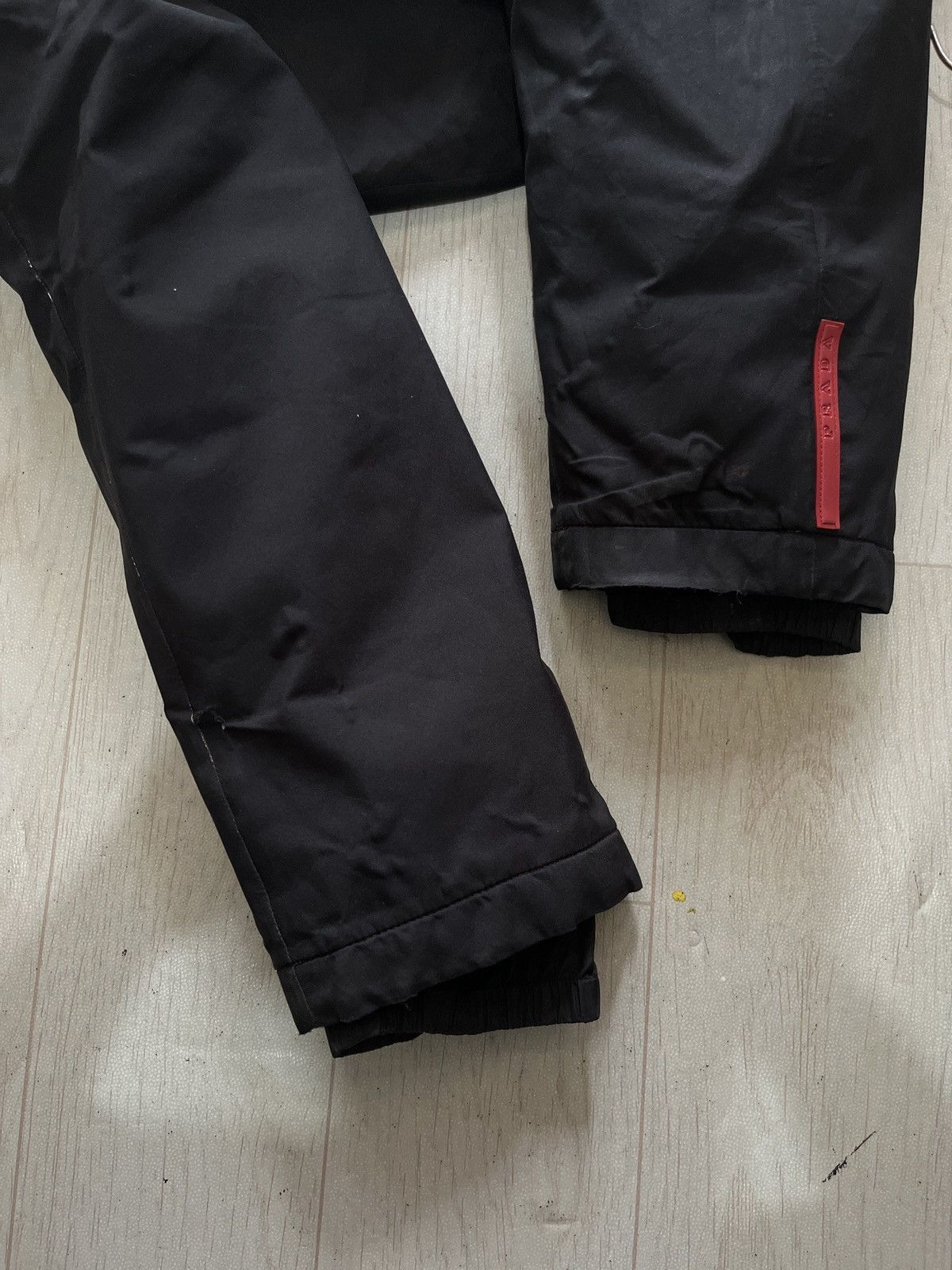 Prada Vintage Prada Sport goretex hidden hoodie with sling Size US M / EU 48-50 / 2 - 18 Thumbnail