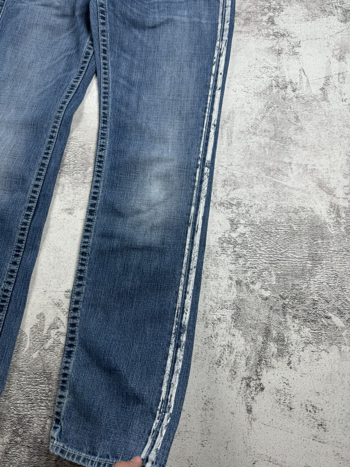 True Religion Vintage True Religion Y2K Distressed Faded Rap Jeans Denim Size US 32 / EU 48 - 12 Thumbnail