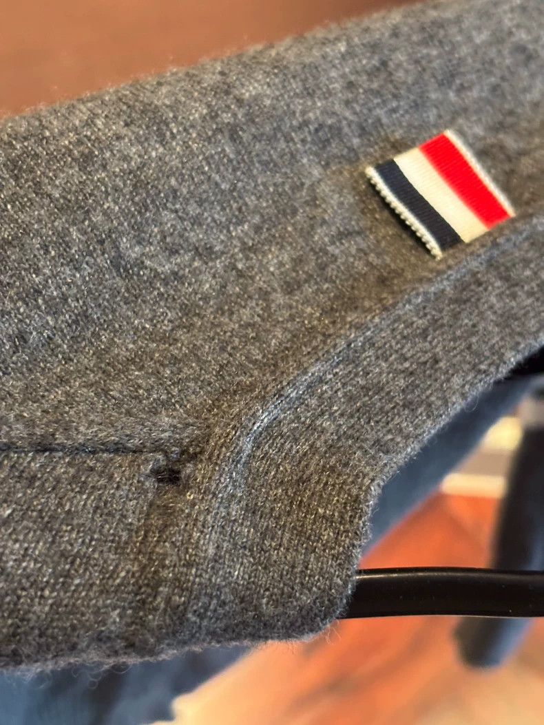 Thom Browne Thom Browne Cashmere knit sweater Size XS / US 0-2 / IT 36-38 - 3 Thumbnail