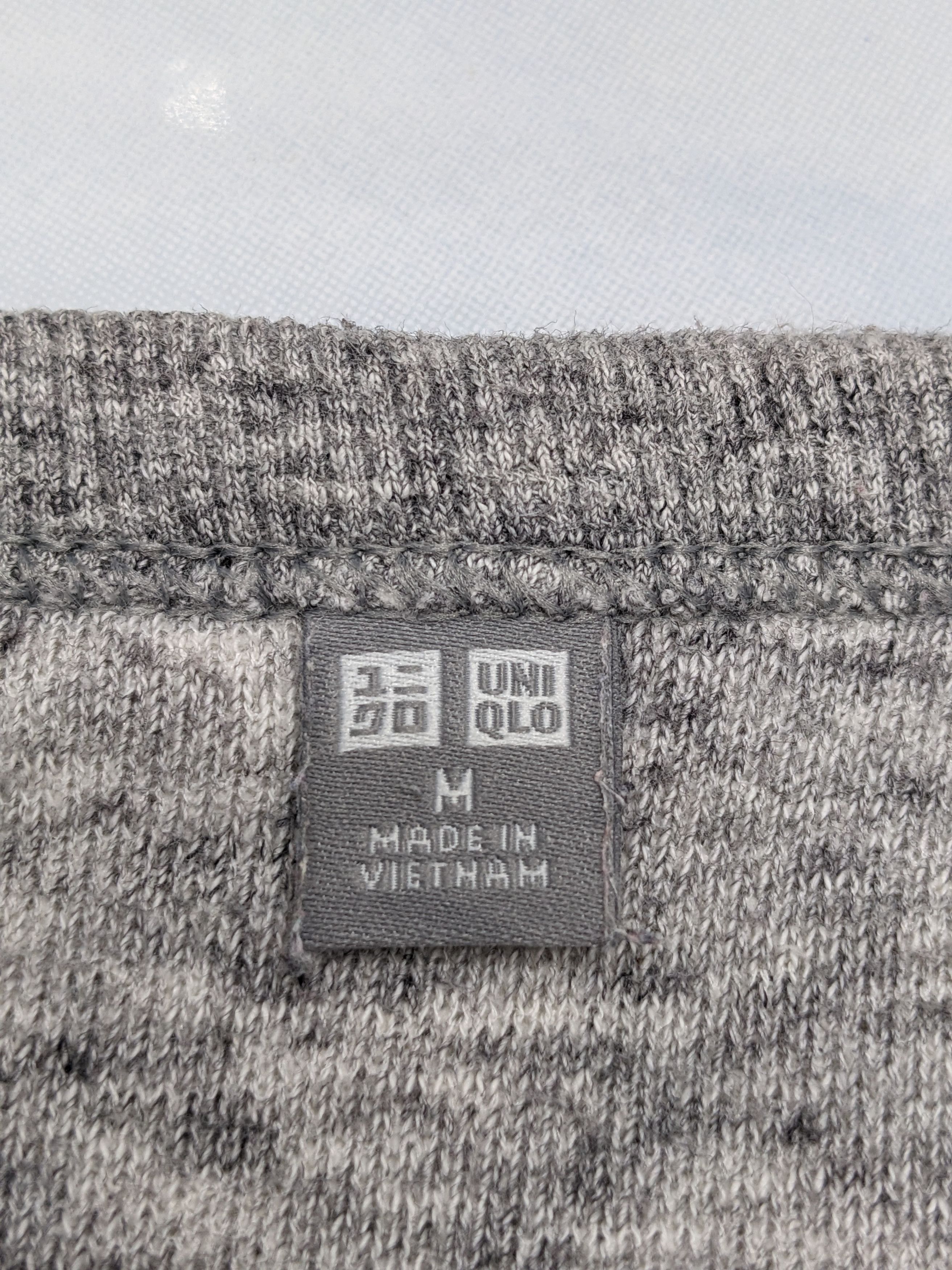 Uniqlo Japanese Brand Uniqlo Streetwear Raglan Sweatshirt Size US M / EU 48-50 / 2 - 7 Thumbnail