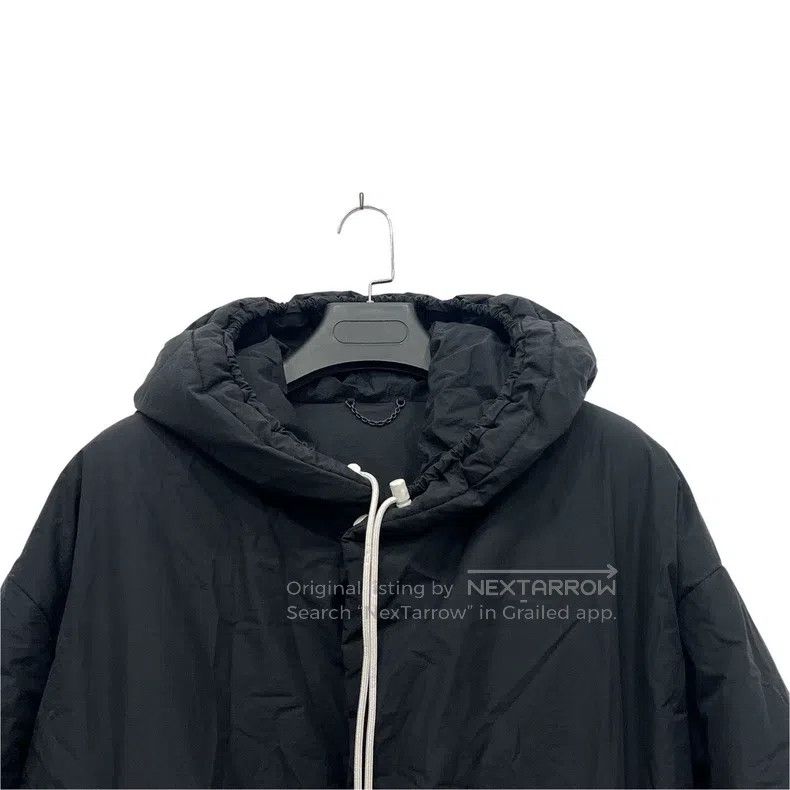 Louis Vuitton Louis Vuitton Earth embroidered chain black hooded padded Size US M / EU 48-50 / 2 - 3 Thumbnail