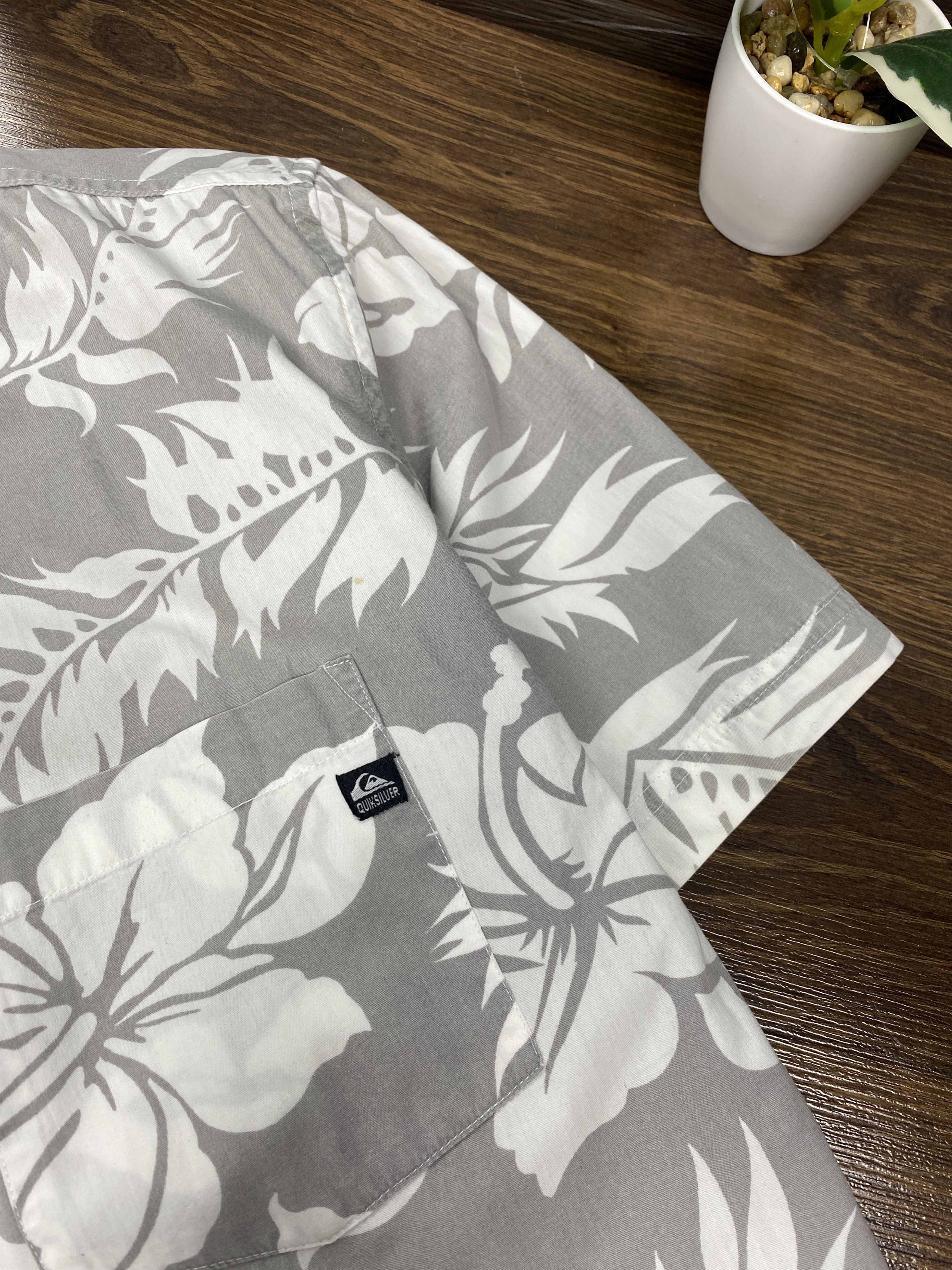 Quiksilver Quiksilver vintage hawaiian shirt y2k Size US L / EU 52-54 / 3 - 4 Thumbnail