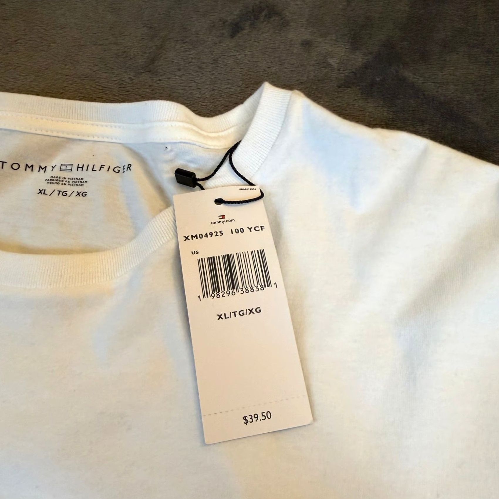 Tommy Hilfiger Tommy Hilfiger White New York Graphic Tee Mens XL T-Shirt Short Sleeve Crew Neck Logo Graphic Print Shirt Size US XL / EU 56 / 4 - 3 Thumbnail