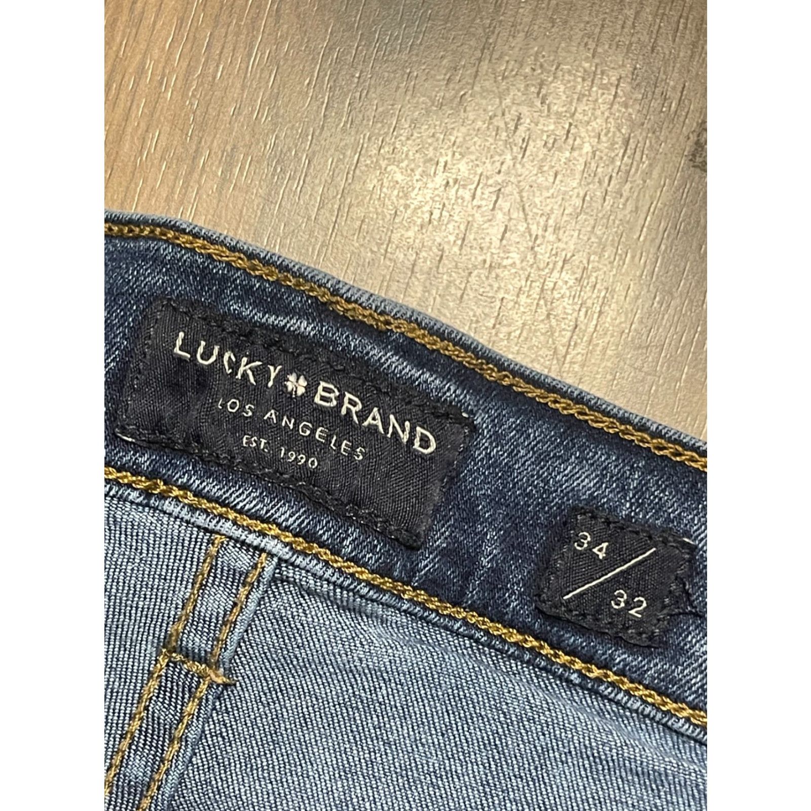 Lucky Brand Lucky Brand Jeans Mens 34/32 Blue Denim 410 Athletic Straight Straight Jeans Denim 5-Pocket Regular Rise Mid Vintage No Size US 34 / EU 50 - 4 Thumbnail