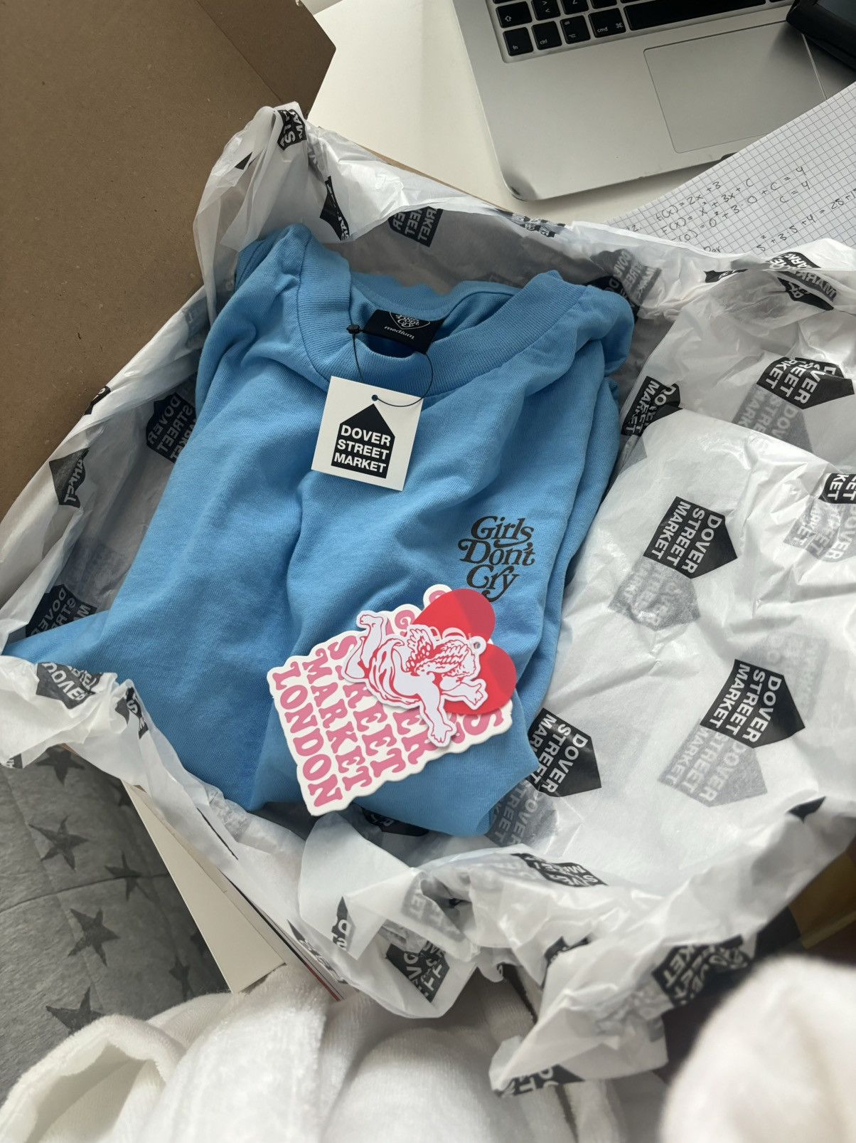 Dover Street Market × Girls Don't Cry Girls Don’t Cry x Dover Street Market London Butterfly Tee Size US M / EU 48-50 / 2 - 1 Thumbnail