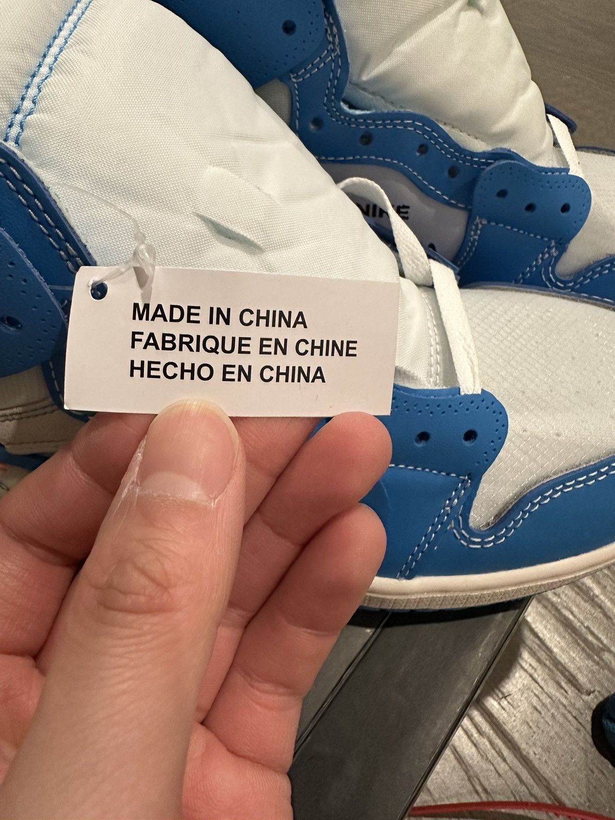 Nike × Off-White Nike X Off White Air Jordan 1 UNC Size US 9 / EU 42 - 2 Thumbnail