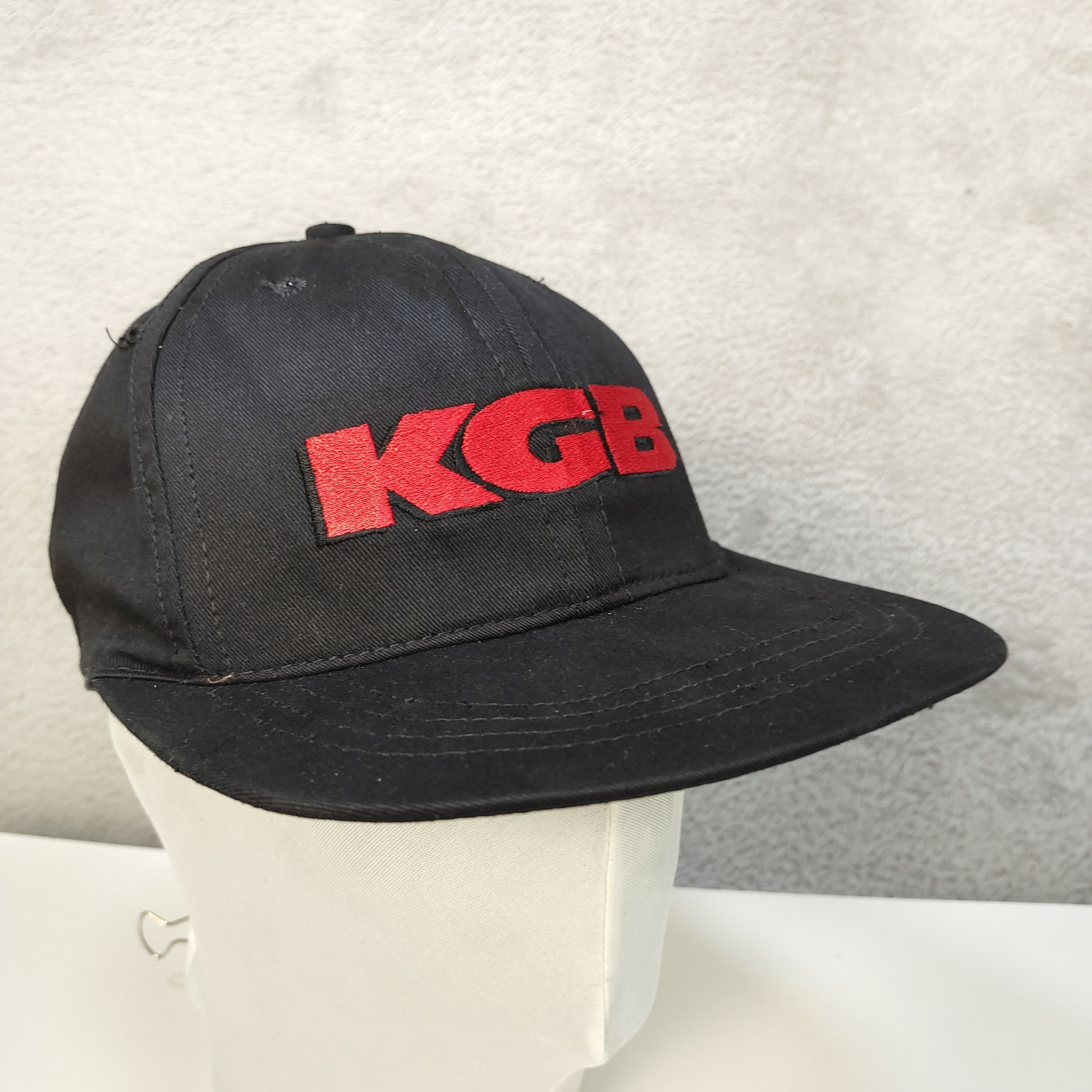 Vintage Vintage KGB "Killer Green Bud" Cap Black Rare 2000s Size ONE SIZE - 1 Thumbnail