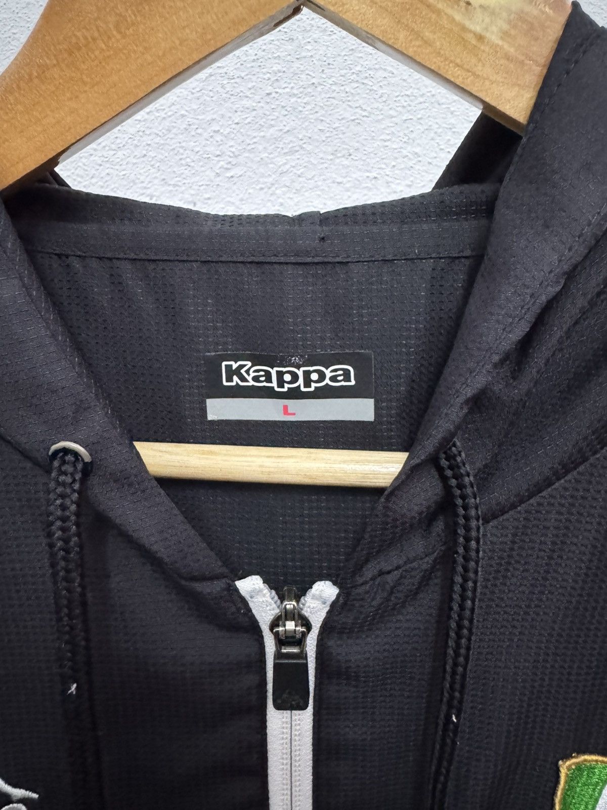 Kappa × Vintage Kappa Italia side tape windbreaker jacket Size US L / EU 52-54 / 3 - 6 Thumbnail