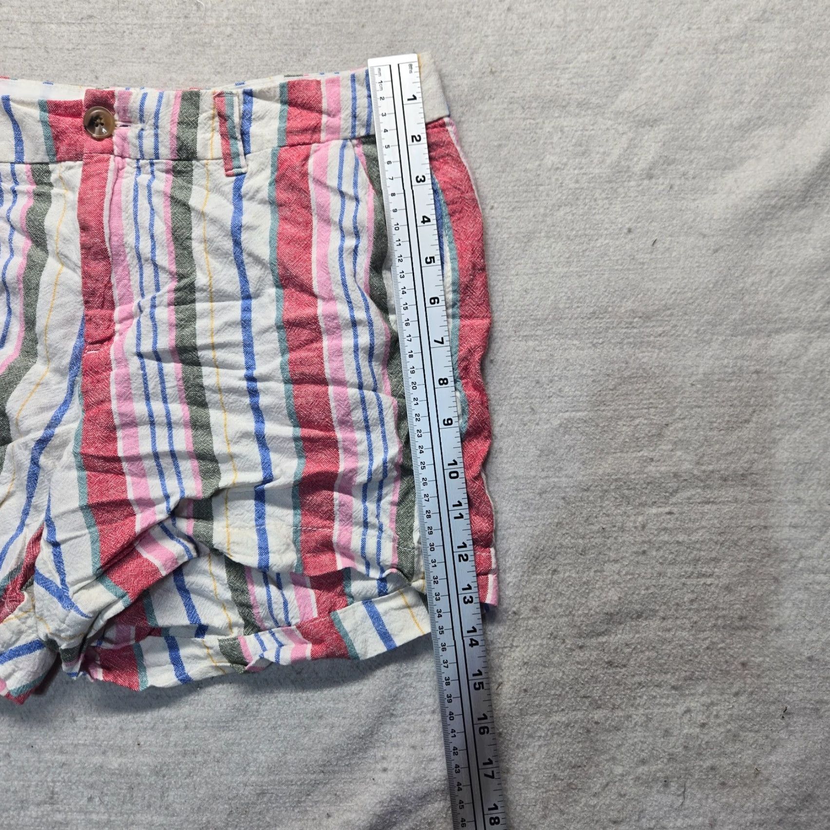 Old Navy OLD NAVY Chino Shorts Adult Women's Size 12 Multicolor Casual Travel Size 34" / US 12 / IT 48 - 4 Thumbnail