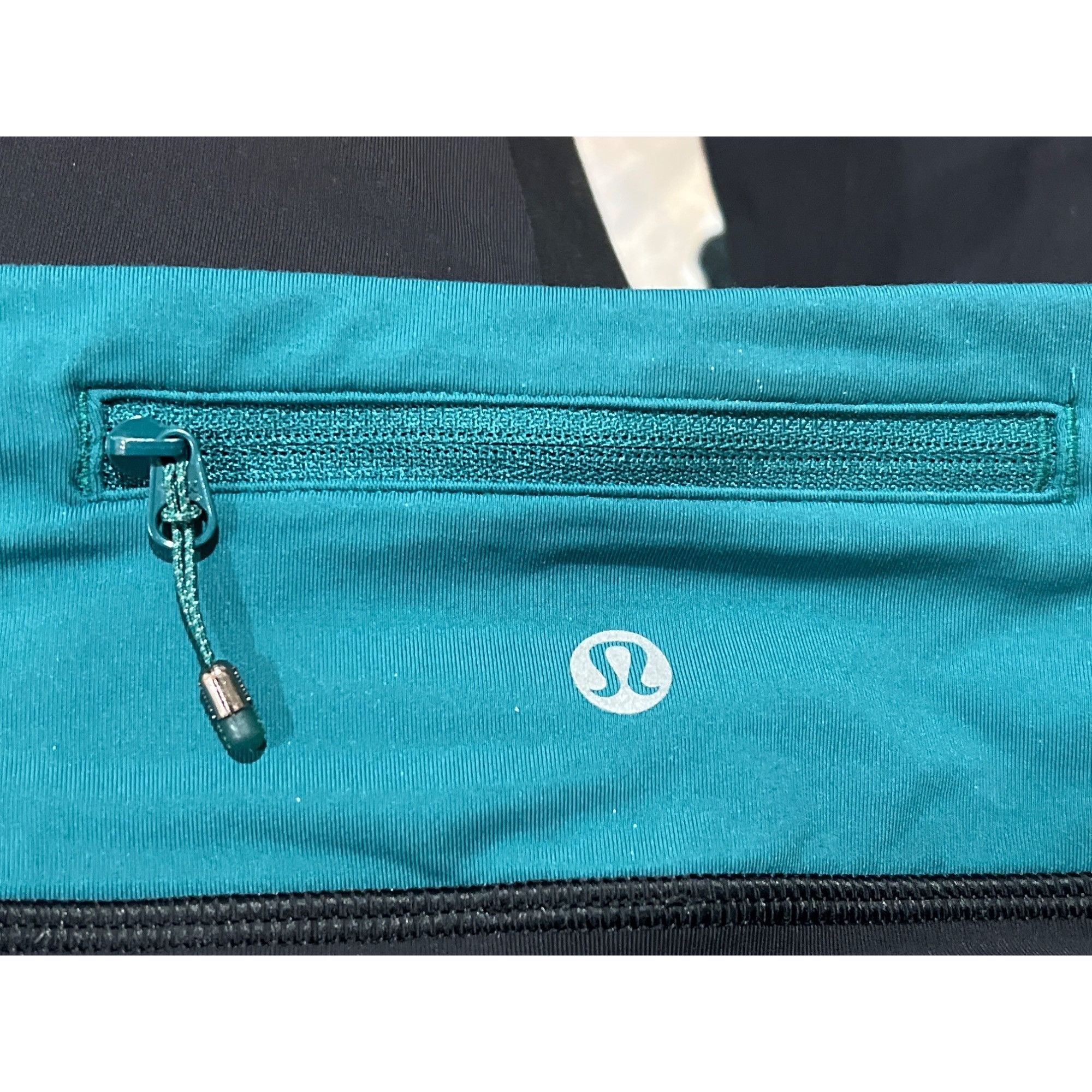 Lululemon 𝓛𝓾𝓵𝓾𝓵𝓮𝓶𝓸𝓷 Women’s Speed Tights Size 4 Black & Teal Size 27" / US 4 / IT 40 - 4 Thumbnail