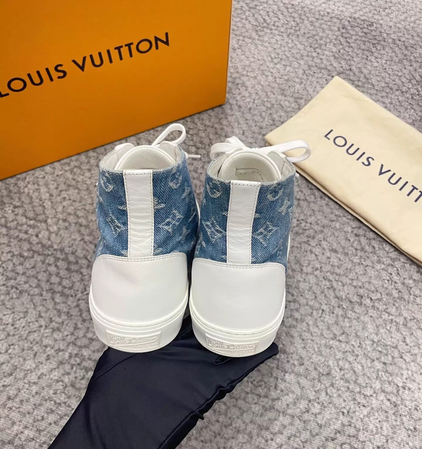 Louis Vuitton LV High-Top Color Blocked Blue Denim Sneaker US 7.5 Size US 7.5 / EU 40-41 - 6 Thumbnail
