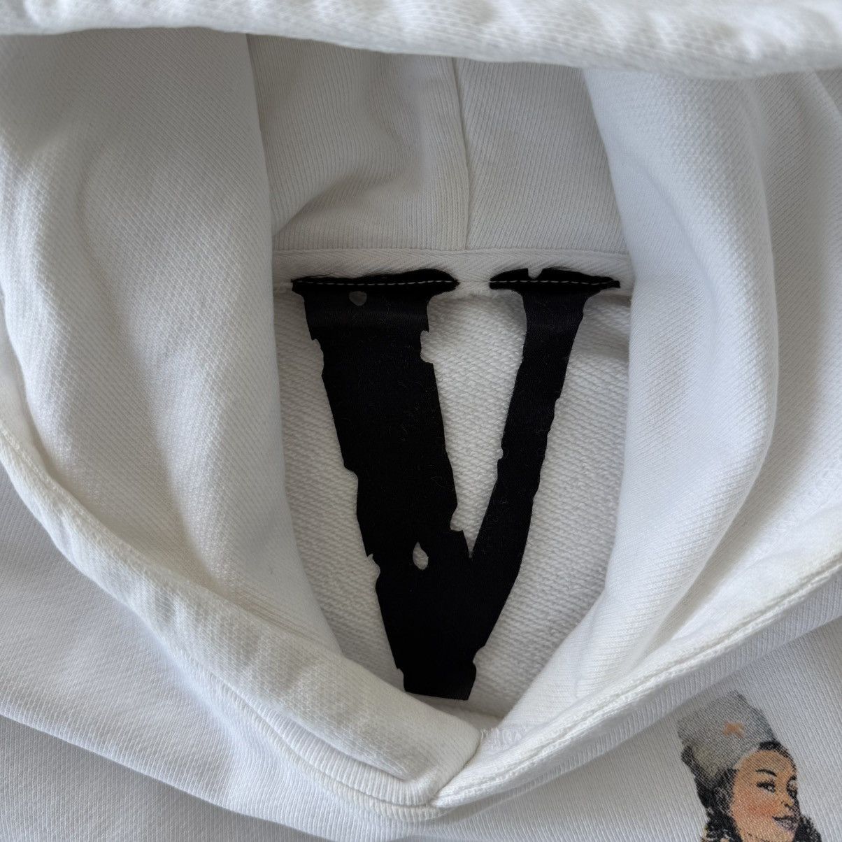Vlone Friends Pin Up Hoodie Size US M / EU 48-50 / 2 - 8 Thumbnail
