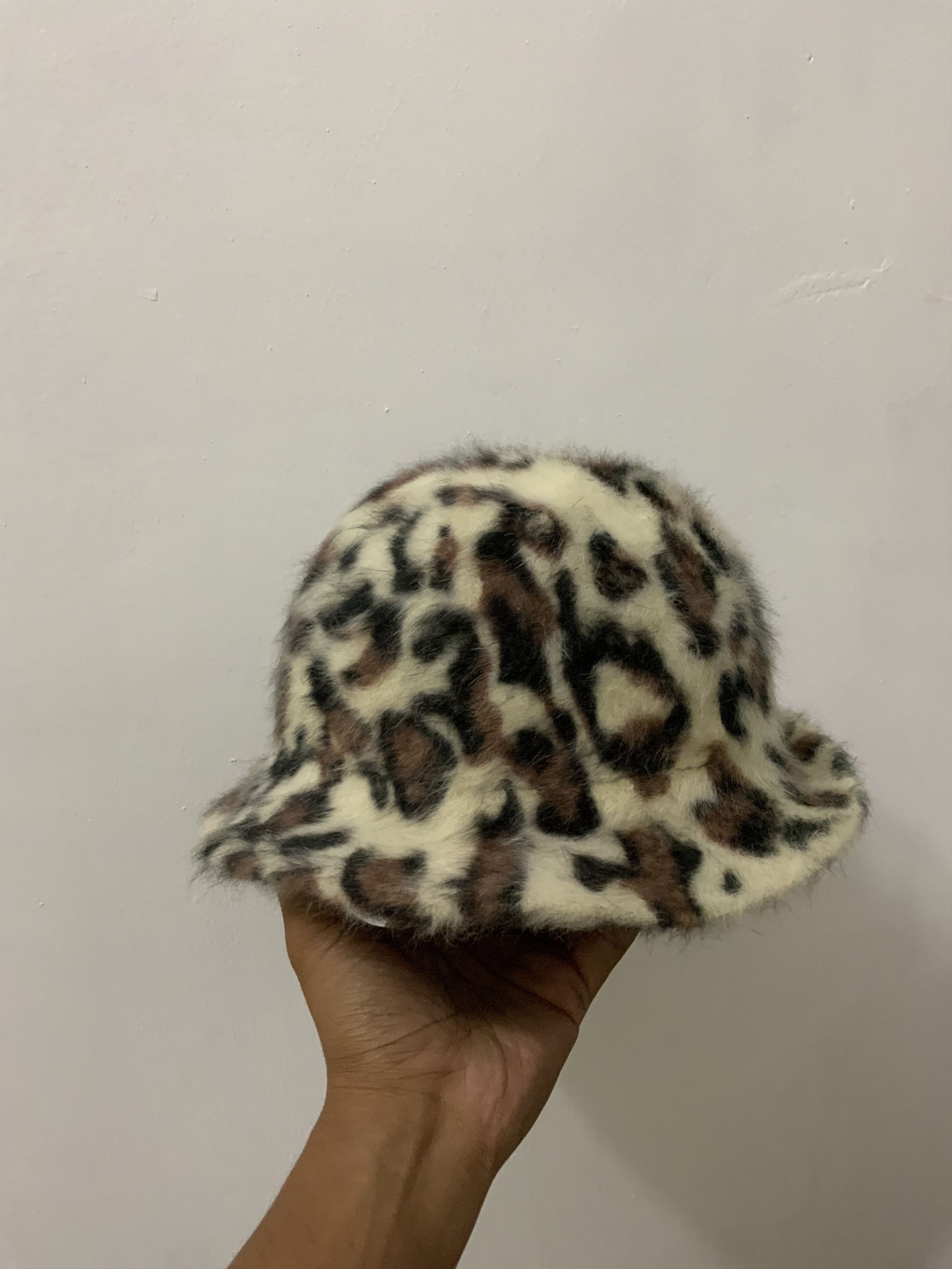 Hat Club Mohair Fur Leopard Design Hat Size ONE SIZE - 5 Thumbnail