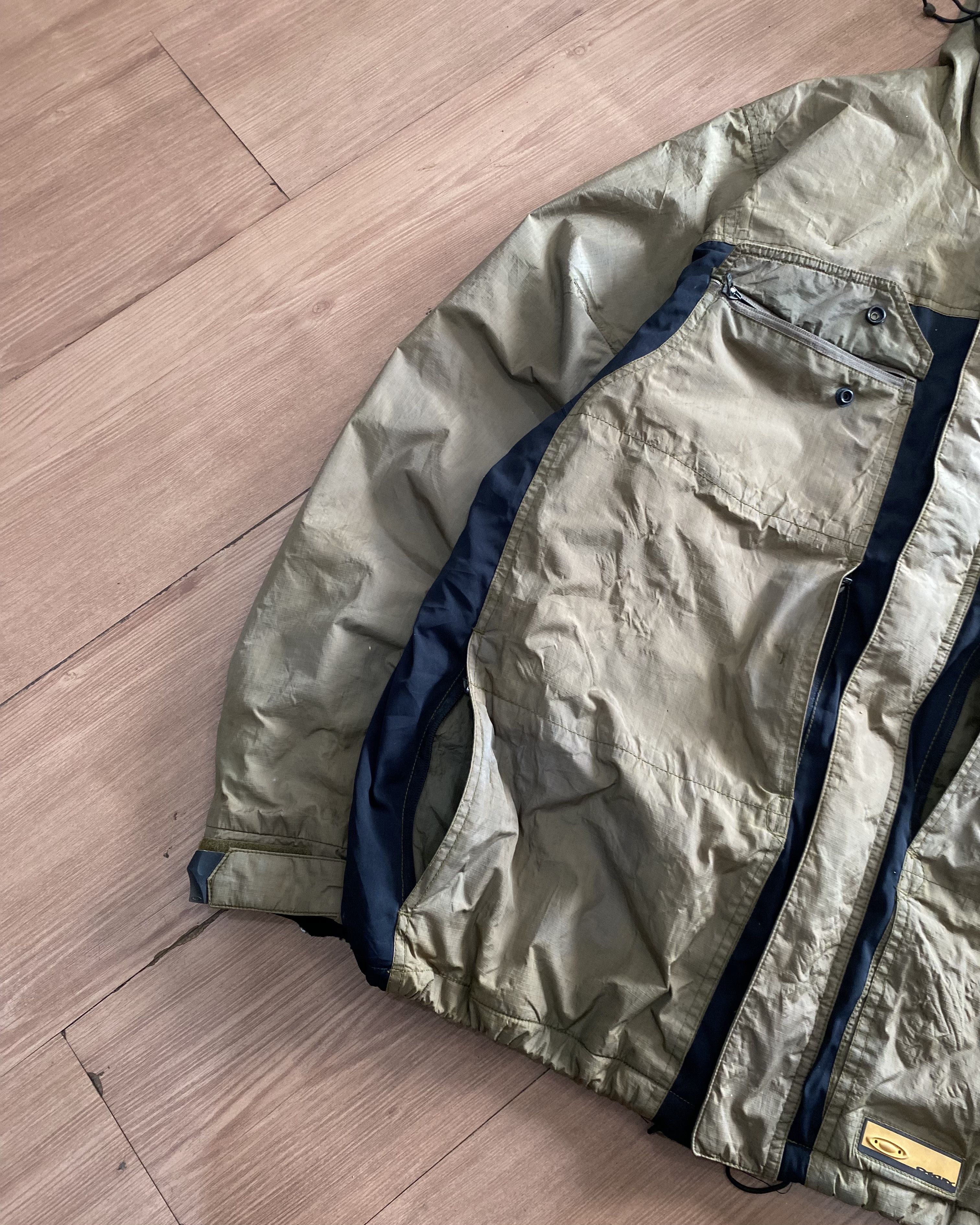 Oakley Vintage 2000s Oakley Nitro Fuel Technical Gorpcore Jacket Size US L / EU 52-54 / 3 - 3 Thumbnail