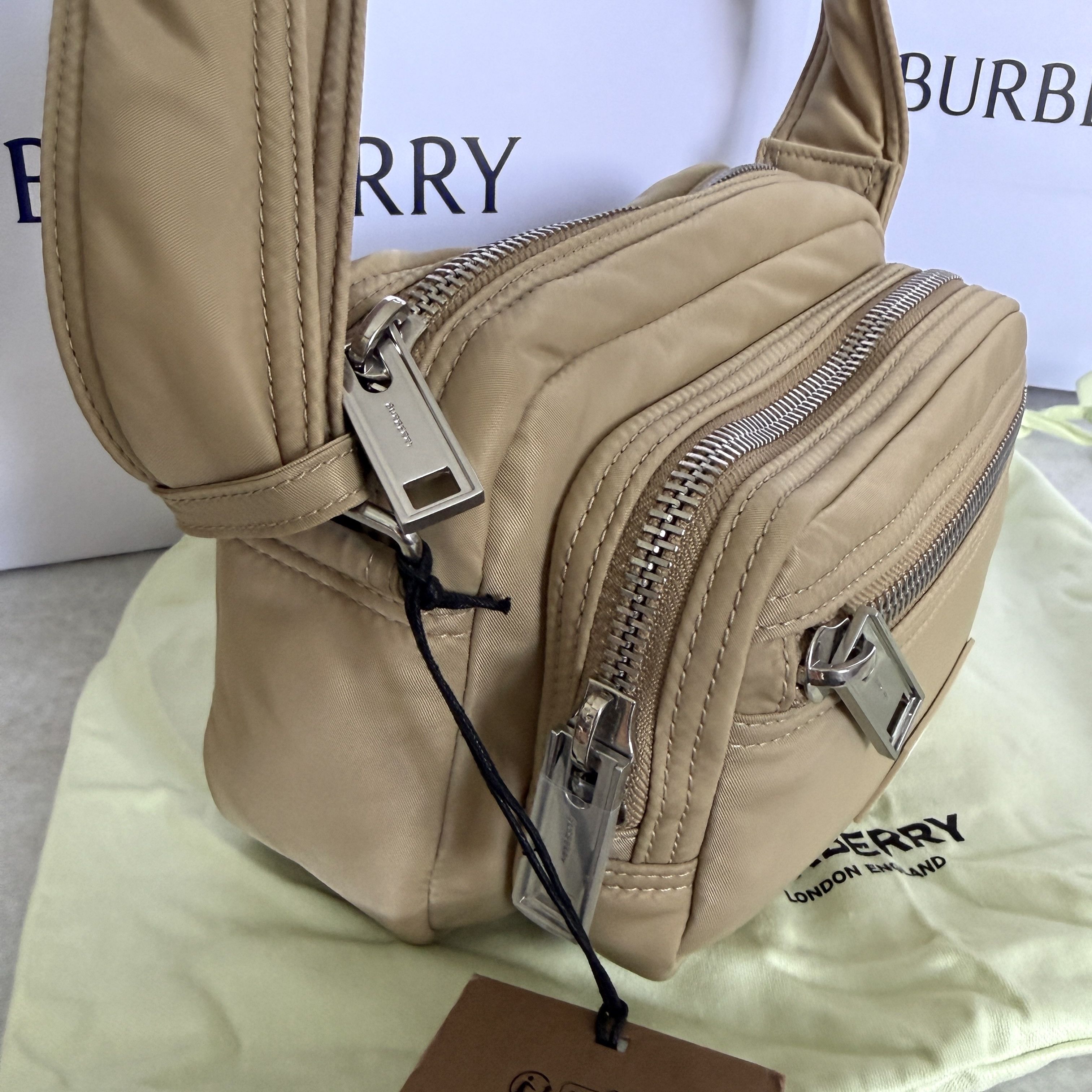 Burberry Burberry Warner Nylon Crossbody Bag 81044931 Camera Bag New Size ONE SIZE - 10 Thumbnail