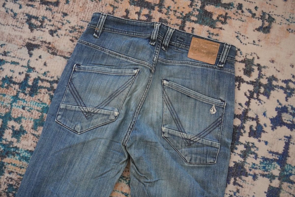 Volcom jeans brand skates distressed style slim fit mens