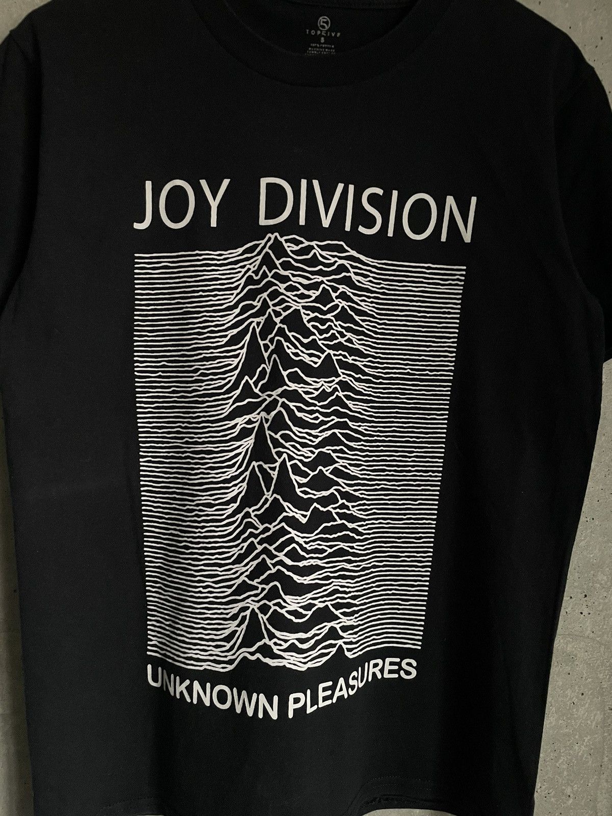 Band Tees × Joy Division JOY DIVISION UNKNOWN PLEASURES 2012 AMAZING BAND TEE Y2k Size US S / EU 44-46 / 1 - 3 Thumbnail