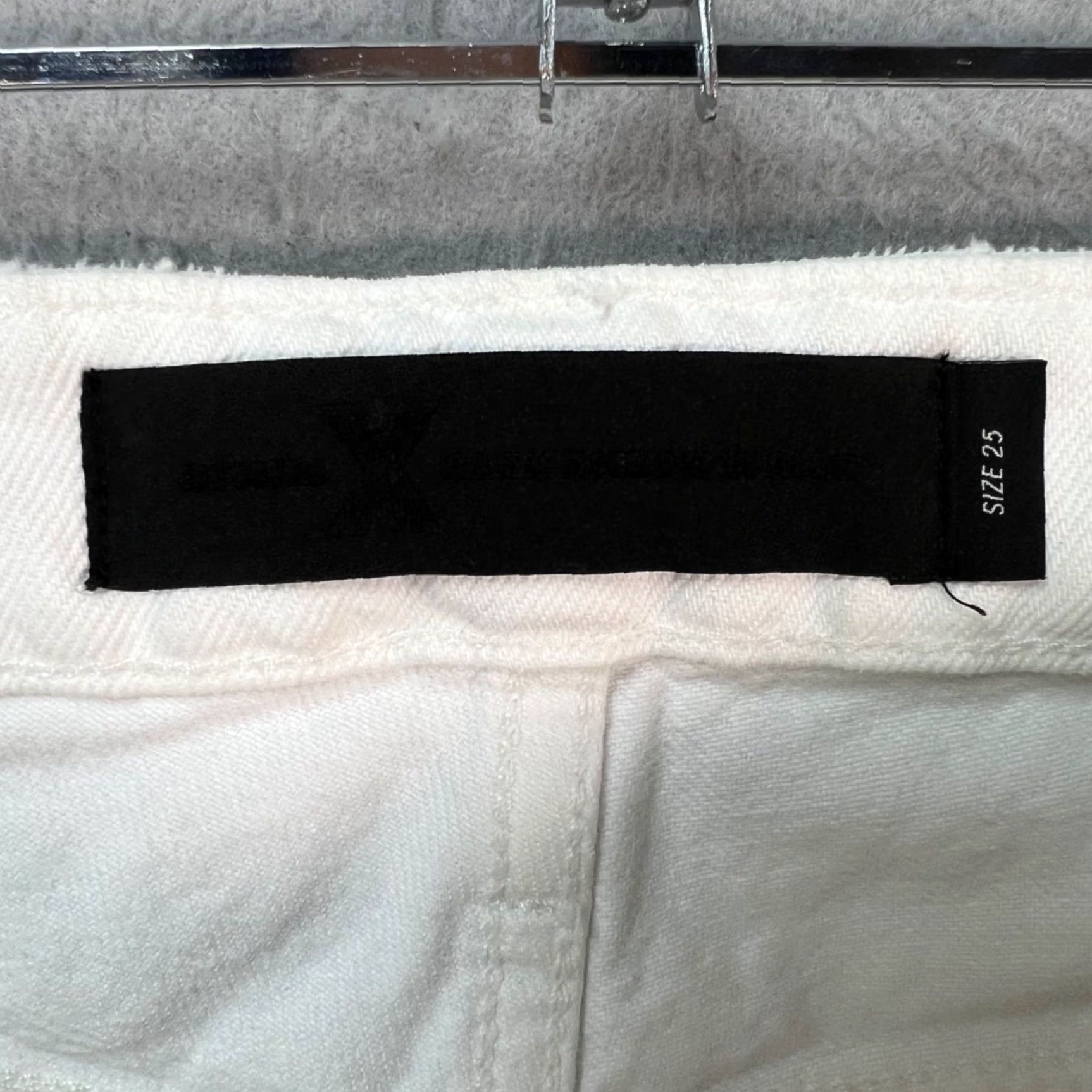 Alexander Wang Alexander Wang Womens Jeans 25 White Distressed Cotton Denim - 5-Pocket Regular Rise Mid Vintage No N/A Size 42" / US 20 - 3 Thumbnail