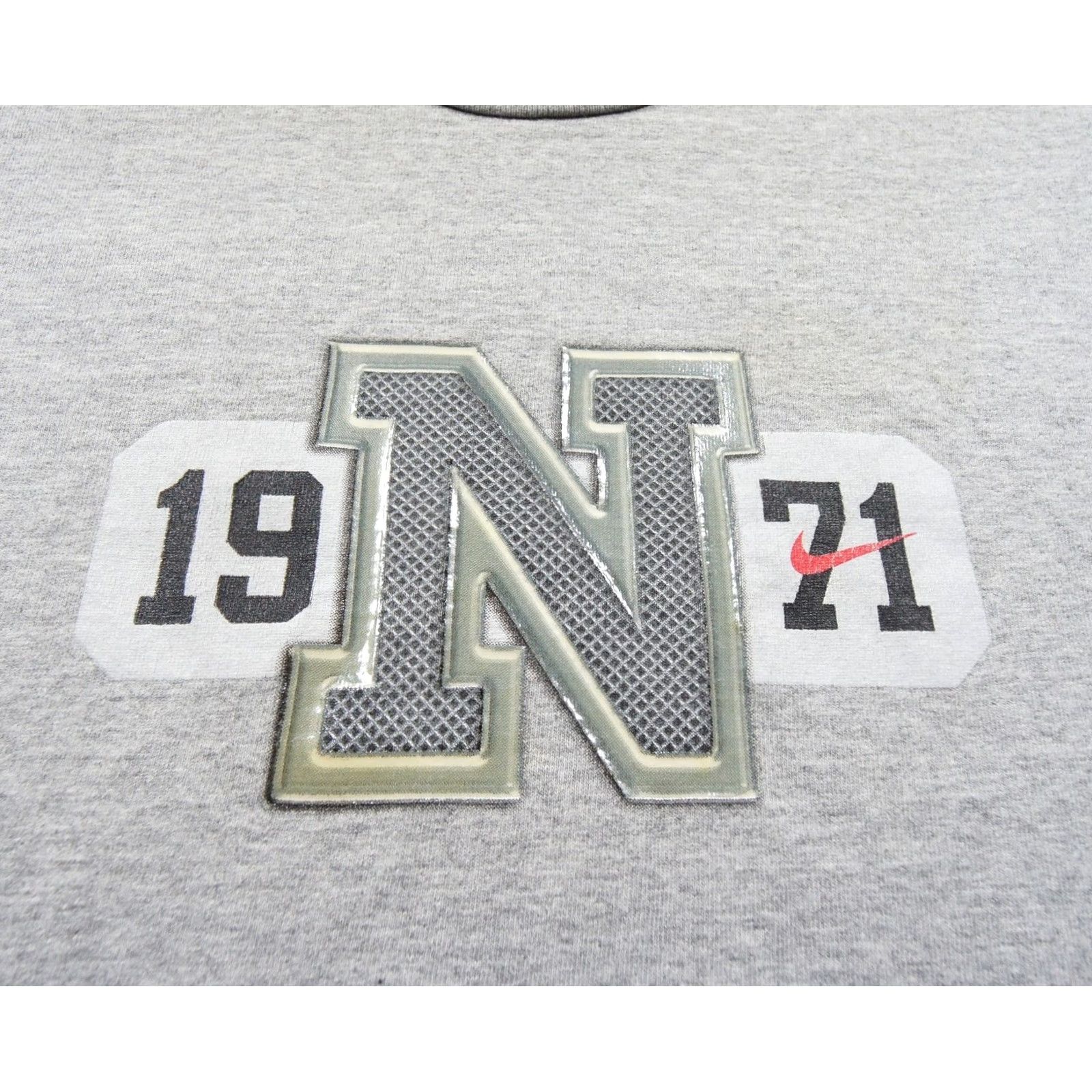 Nike VINTAGE Nike Shirt Mens Medium Gray Long Sleeve Y2K Tee Crewneck Adult Casual Size US M / EU 48-50 / 2 - 2 Thumbnail