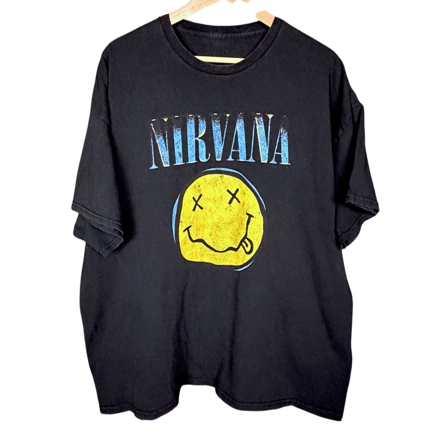 Nirvana Nirvana Smiley Face Black Graphic T Shirt Band Grunge XXL Size US XXL / EU 58 / 5 - 5 Thumbnail