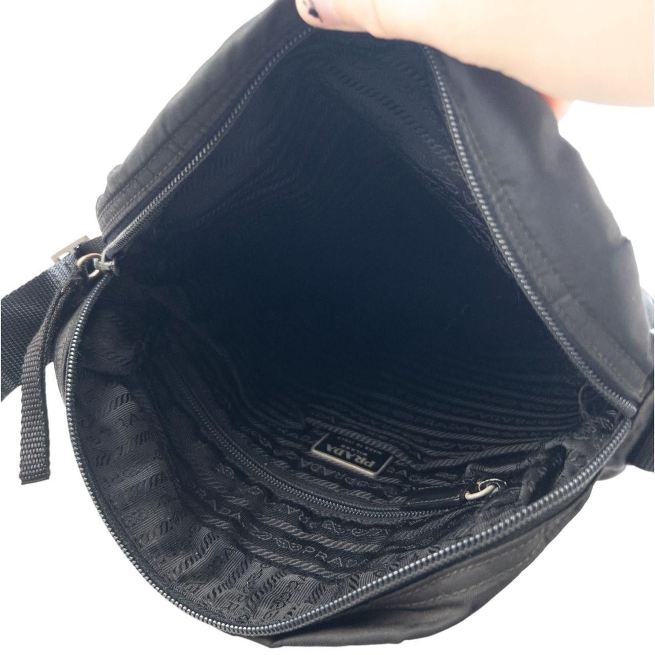 Prada Vintage Prada Black Crossbody Bag Size ONE SIZE - 5 Thumbnail