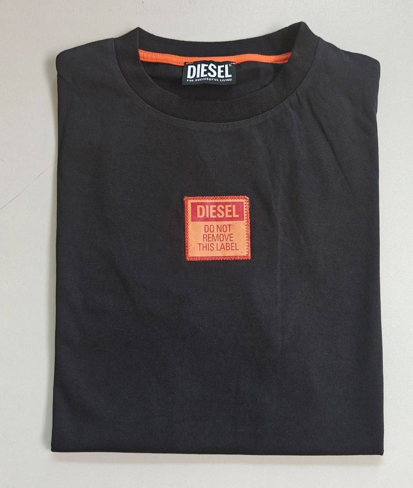 Diesel DIESEL Black T-Shirt With Logo Patch T 4120 Size US S / EU 44-46 / 1 - 1 Thumbnail