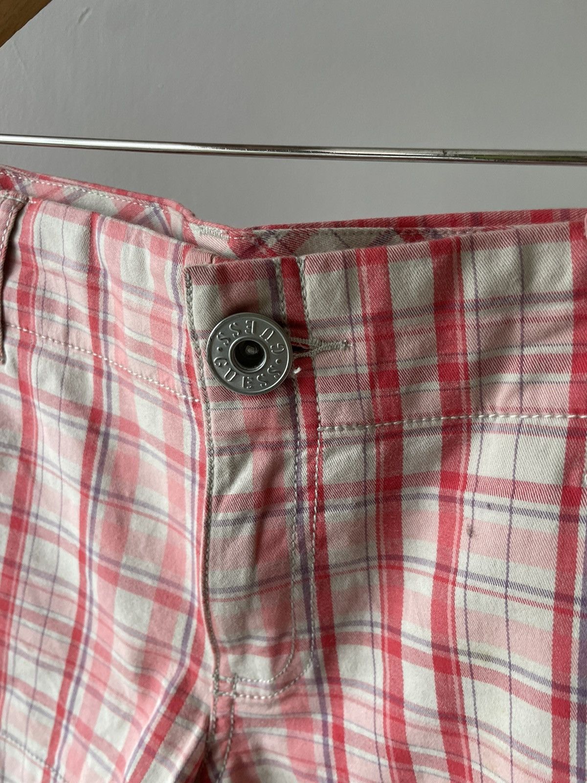 Guess Guess short Size 28" / US 6 / IT 42 - 12 Thumbnail