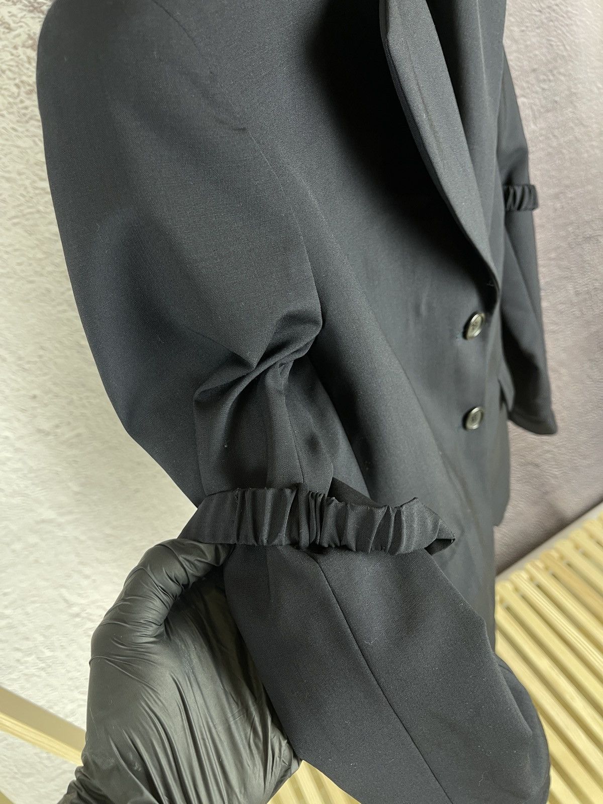 Prada Prada sleeve bondage navy women’s wool blazer 2 buttons Size M / US 6-8 / IT 42-44 - 9 Thumbnail