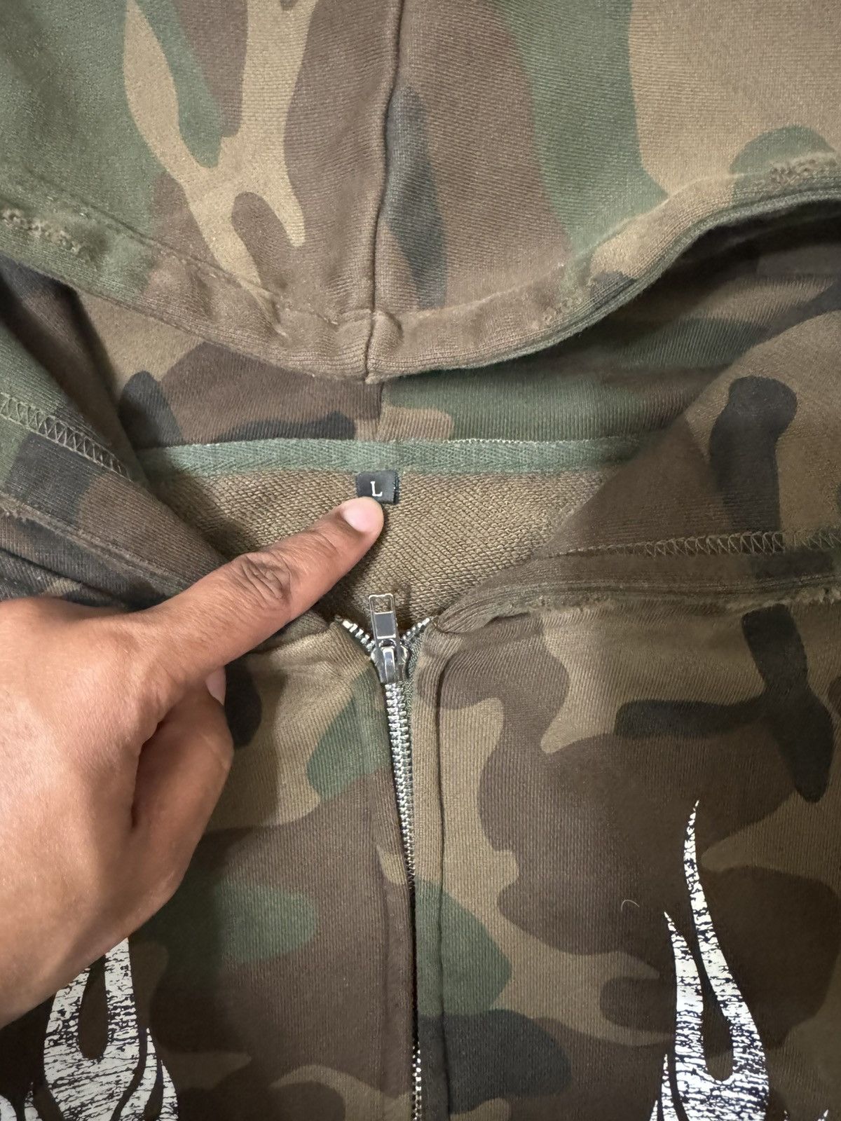 Other Madmaxhours camo hoodie size L Size US L / EU 52-54 / 3 - 2 Thumbnail