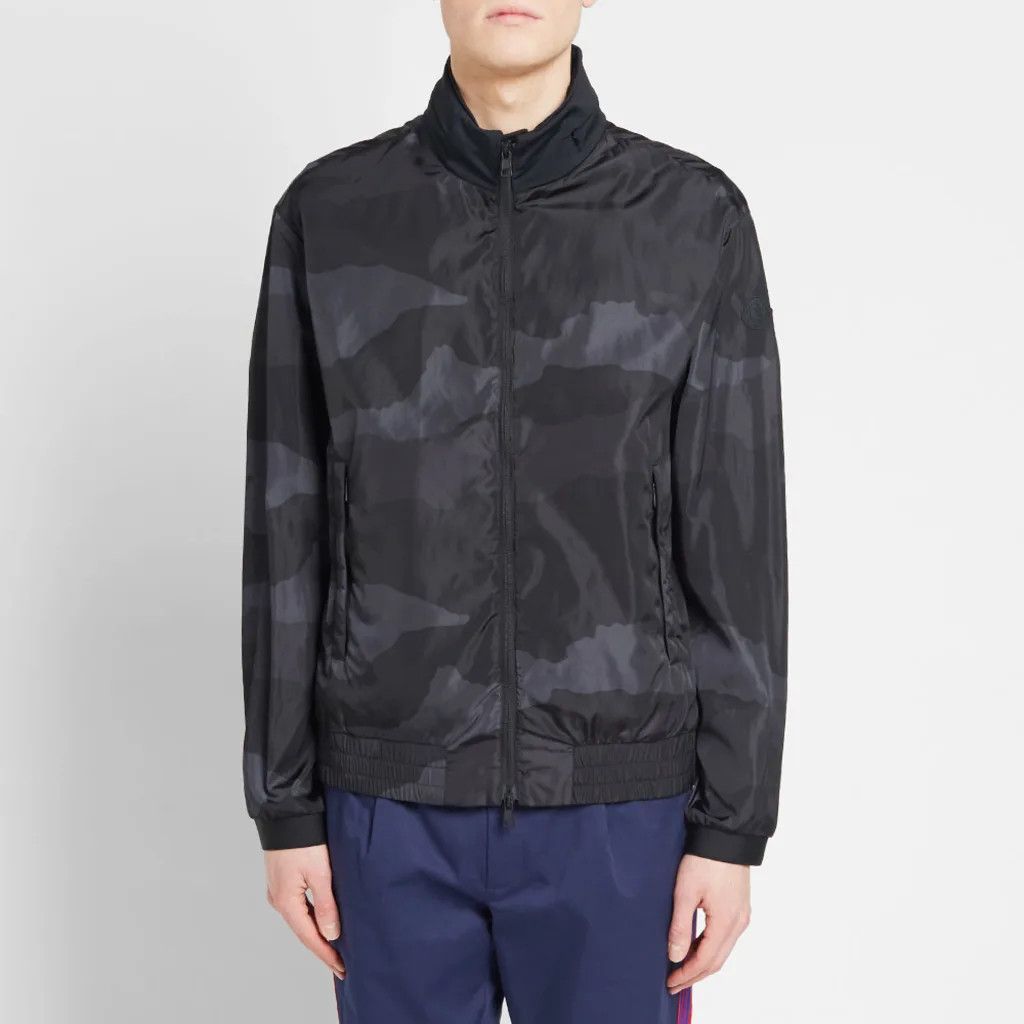 Moncler Moncler Theodore Size US XL / EU 56 / 4 - 15 Thumbnail