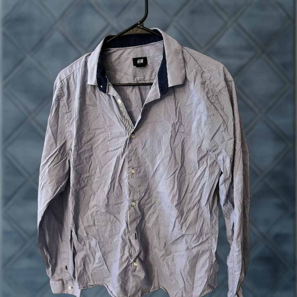H&M H&M Button-Up Dress Shirt L Blue Striped Men Shirt Long-Sleeve Button-Down Classic Fits Mens Regular Size Large Blue Striped Size 42R - 1 Thumbnail