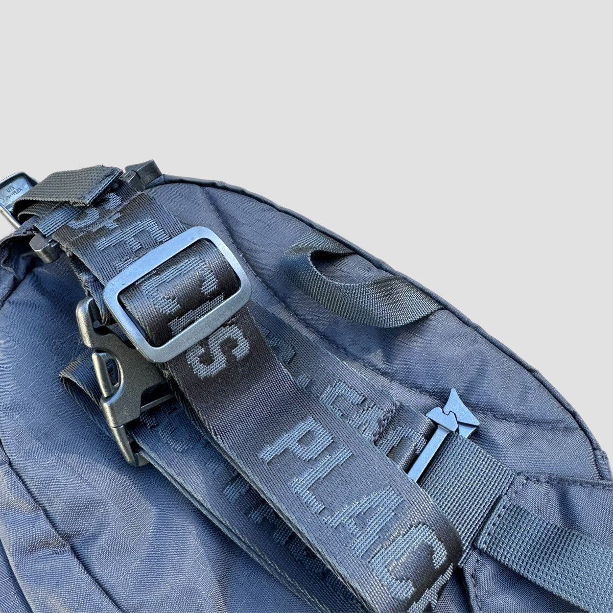 Places + Faces Places + Faces Waist Belt Bag Size ONE SIZE - 4 Thumbnail