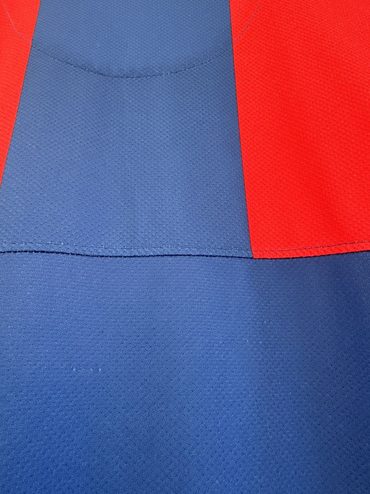 Nike Basel 2010-2011 Home Soccer Jersey Football Kit Shirt Size US M / EU 48-50 / 2 - 13 Thumbnail