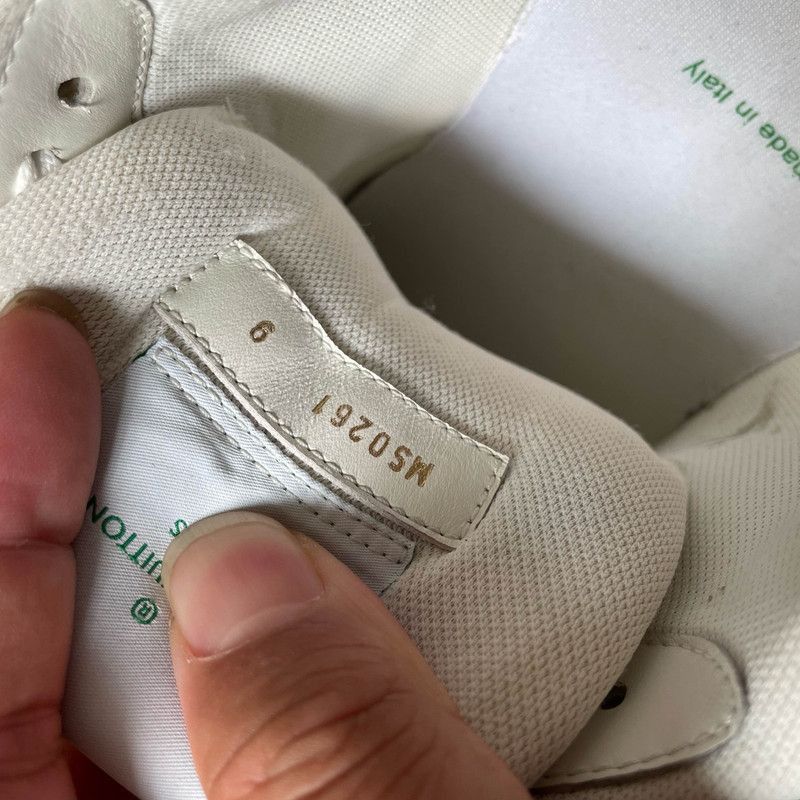 Louis Vuitton Louis Vuitton Classic Pattern Vintage Fashion Sneakers -250 Size US 9.5 / EU 42-43 - 5 Thumbnail