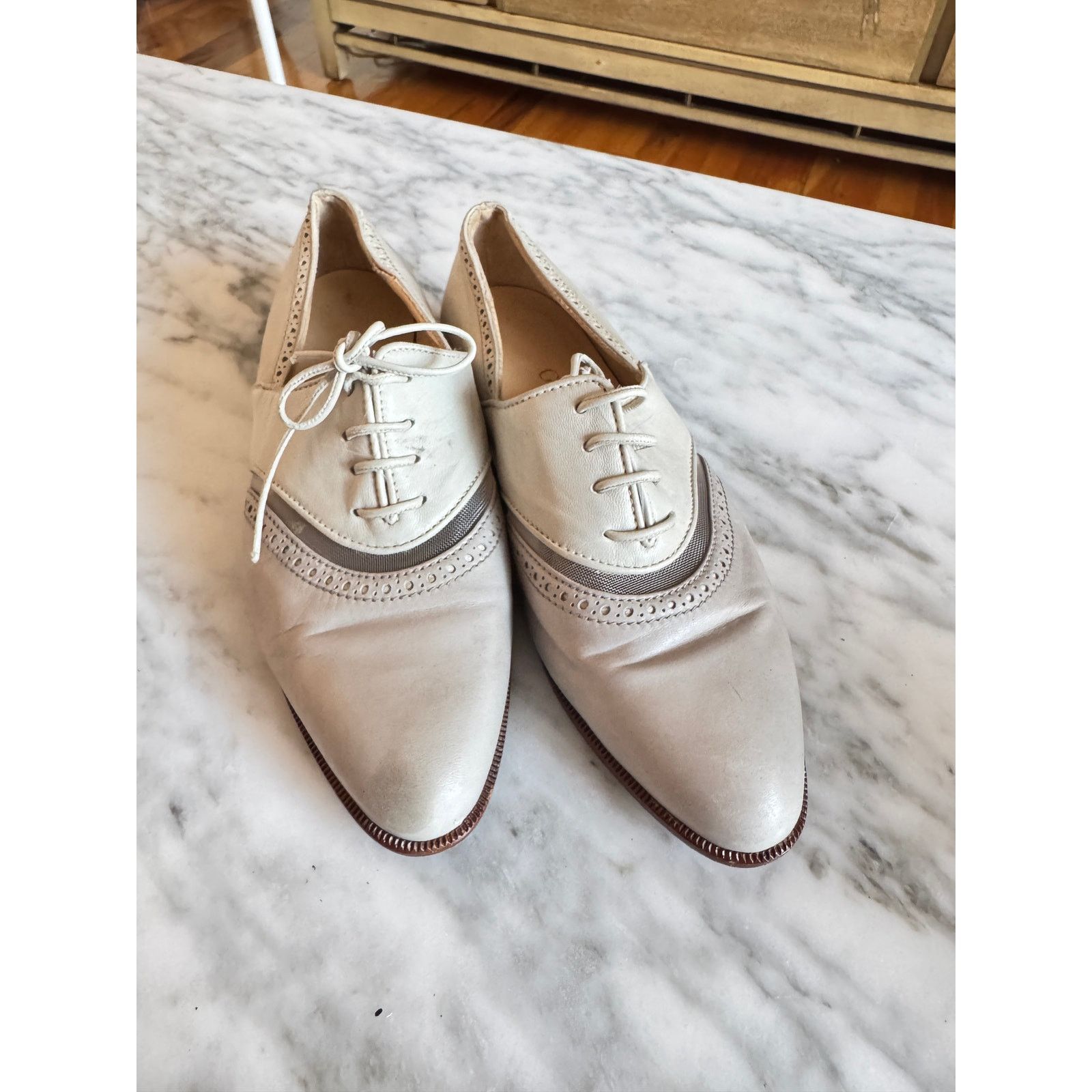 Gucci Gucci Wingtip Oxford Leather lace-ups - Size US 5.5 / IT 35.5 - 1 Thumbnail