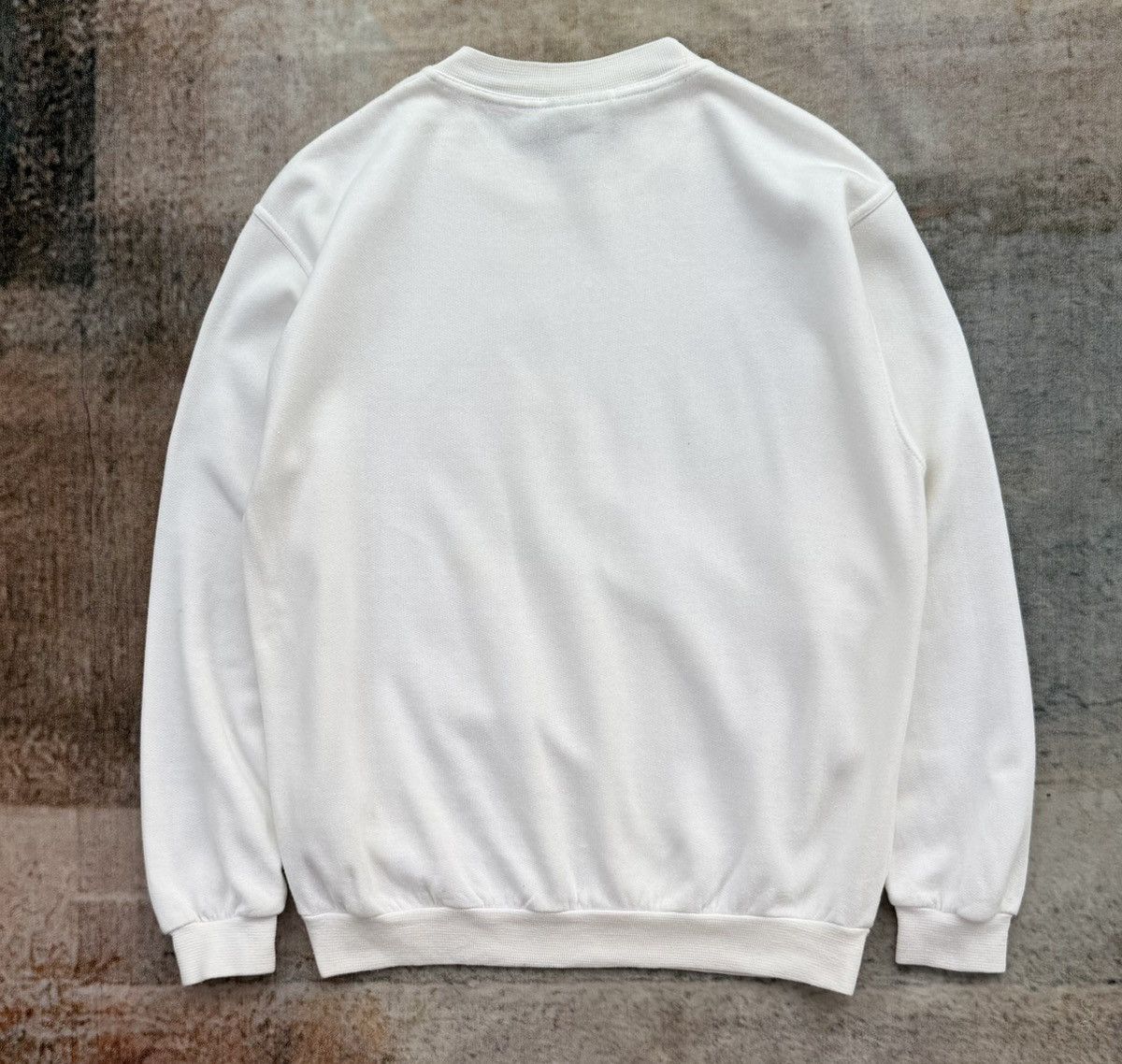 Yves Saint Laurent Vintage 90s Yves Saint Lauren Spell Out Logo Crewneck Size US L / EU 52-54 / 3 - 7 Thumbnail