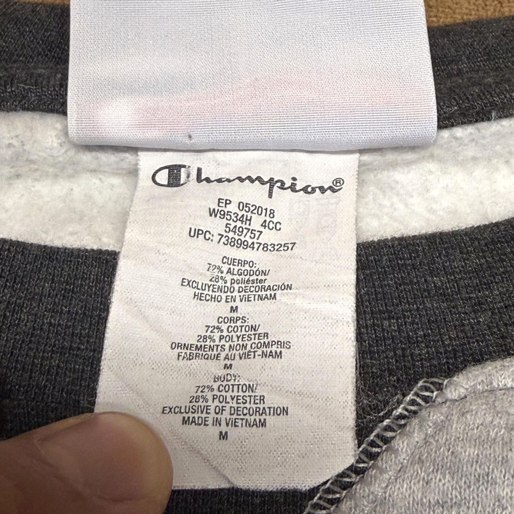 Champion Champion Sweatshirt Mens Medium Gray Pullover Fleece Raglan C Patch Size US M / EU 48-50 / 2 - 5 Thumbnail