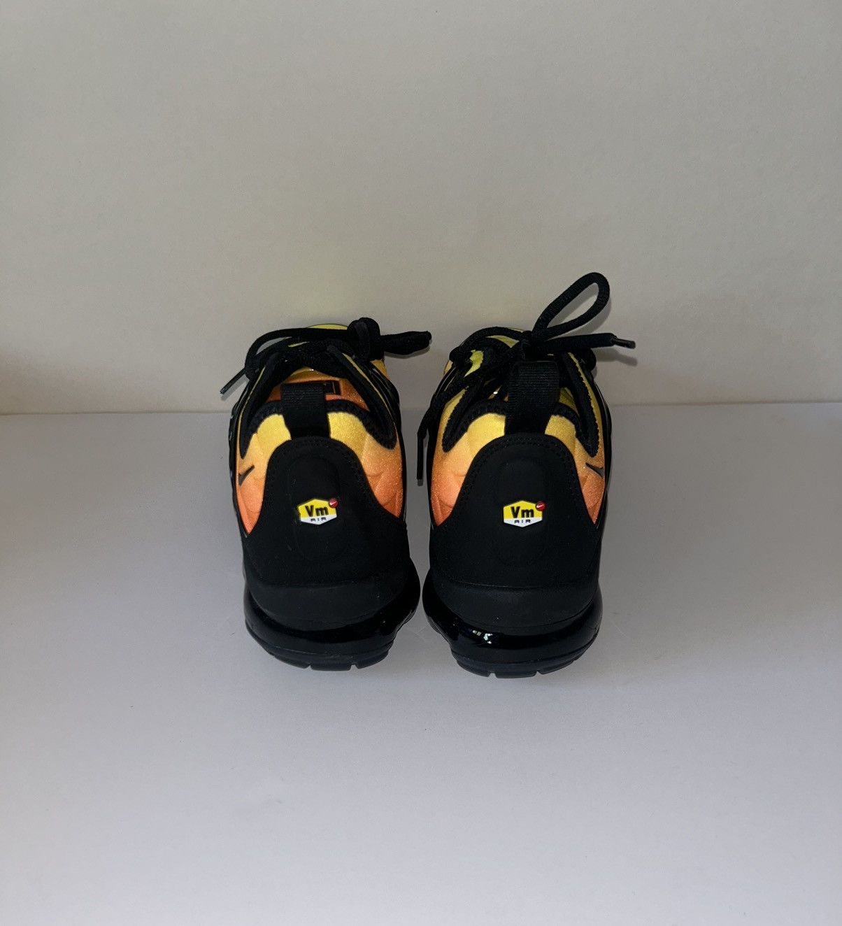 Nike Air Vapormax Plus Size US 9 / EU 42 - 8 Thumbnail