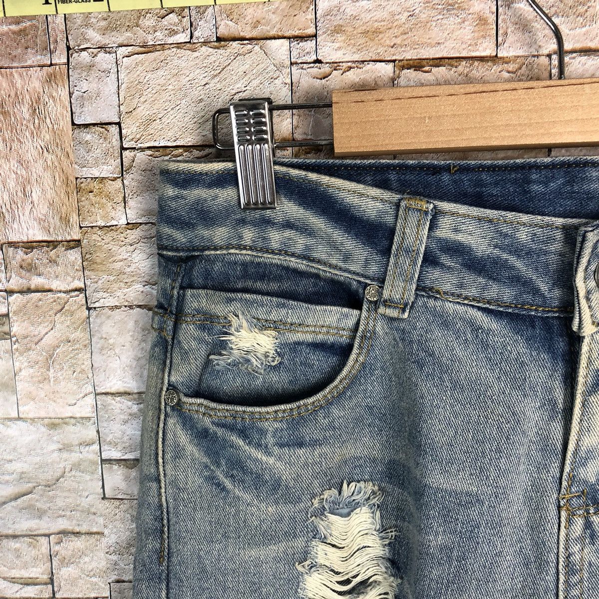 Japanese Brand Zichen Jeans Distressed Denim Pants #A129 Size US 31 - 8 Thumbnail