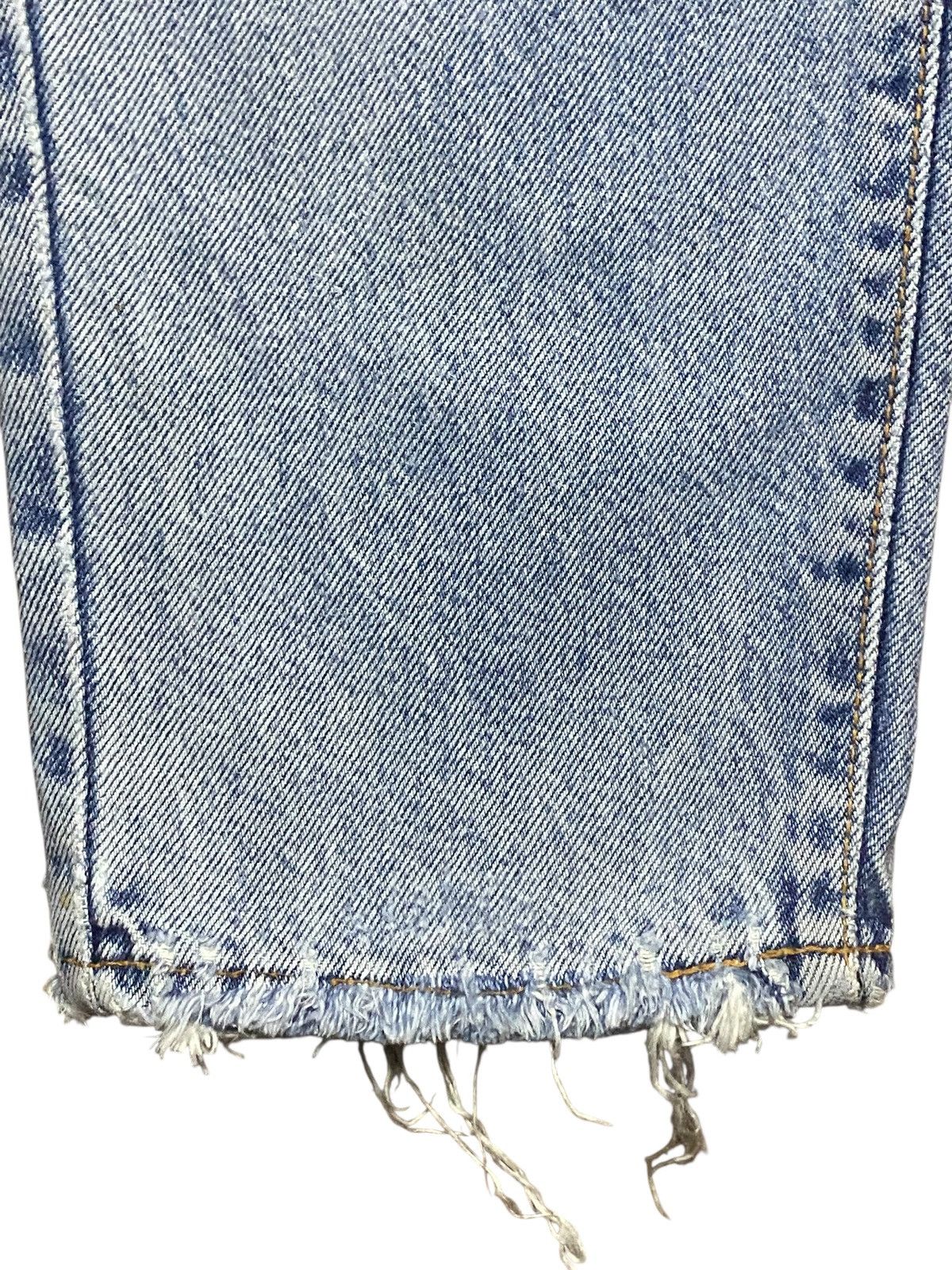 Edwin Vintage Edwin Light Wash Distressed Straight Fits Jeans Size US 30 / EU 46 - 8 Thumbnail