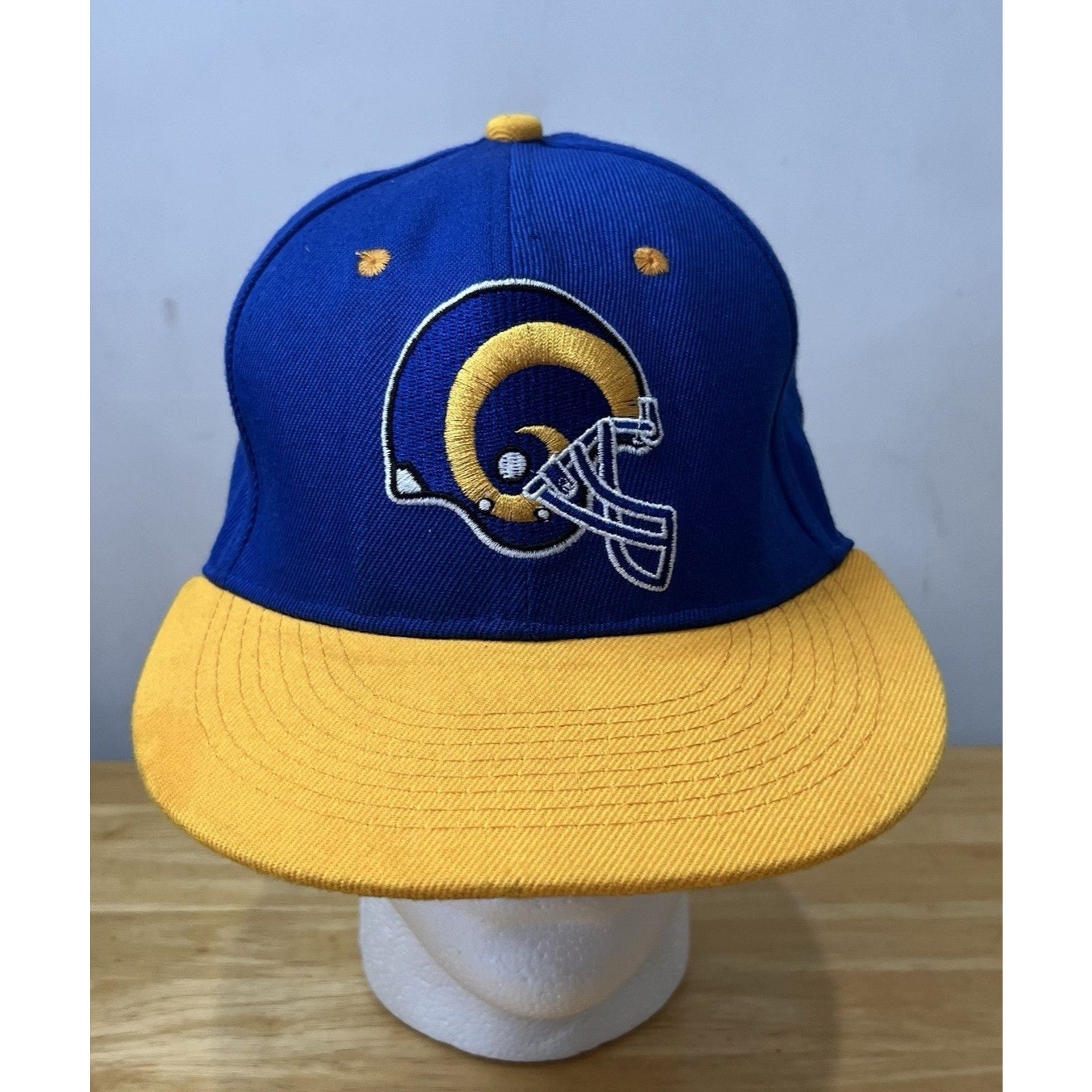 Mitchell & Ness Mitchell & Ness NFL Vintage Rams Logo Yellow Blue SnapBack Size ONE SIZE - 1 Thumbnail
