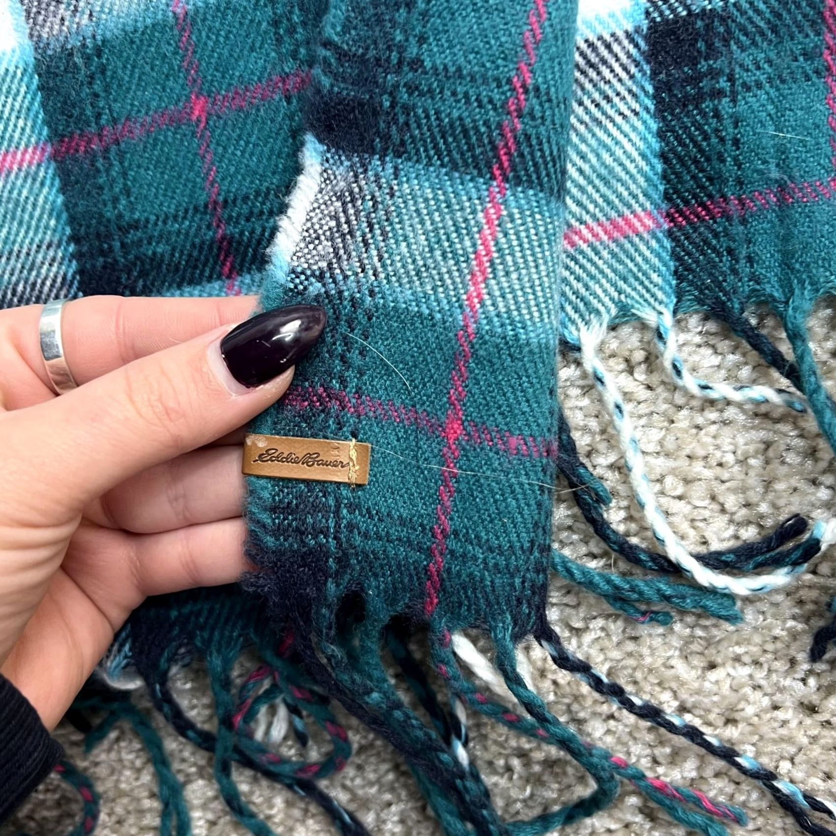 Eddie Bauer Eddie Bauer Scarf Womens One Size Green Plaid Fringe Rectangle Soft Winter Size ONE SIZE - 3 Thumbnail