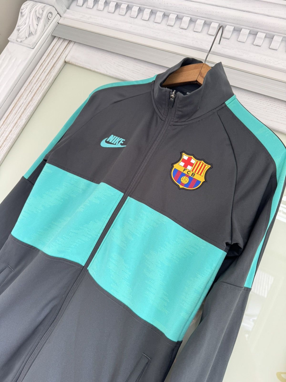 Nike Barcelona 2019-2020 Soccer Track Jacket Football Kit Shirt Size US S / EU 44-46 / 1 - 5 Thumbnail
