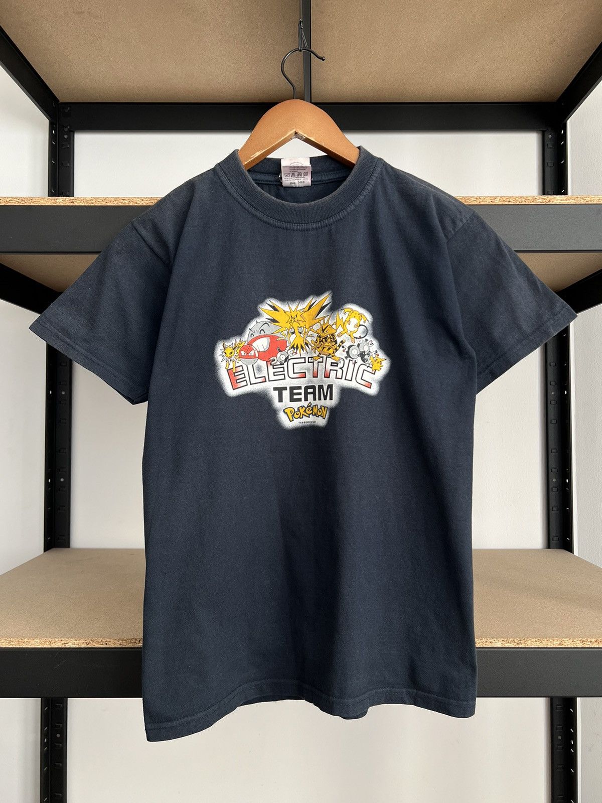 Vintage Vintage 2000 Pokemon Electric Team Nintendo Cartoon T-shirt Size US XS / EU 42 / 0 - 2 Thumbnail
