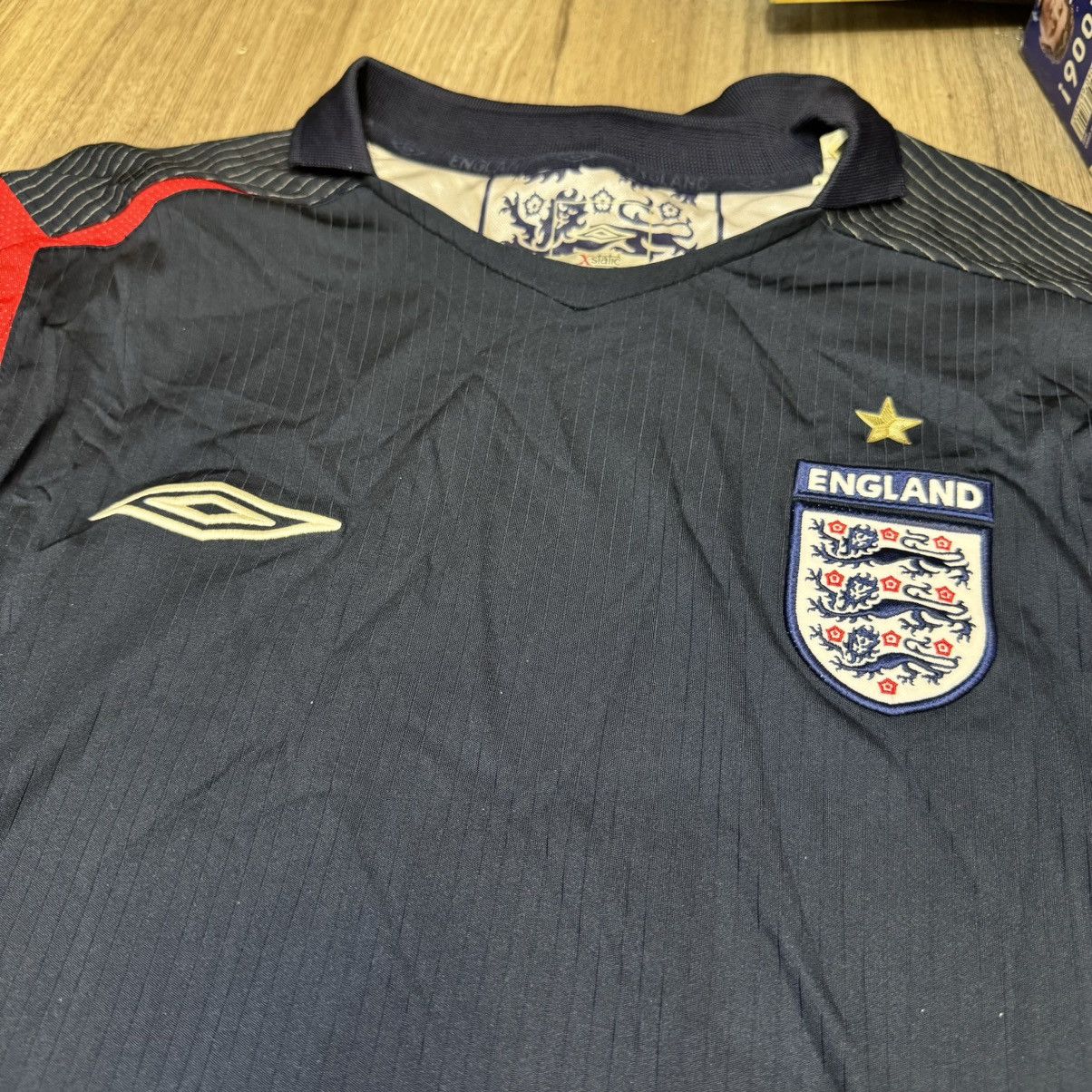 Umbro England World Cup 2006 goalkeeper gk shirt Size US XL / EU 56 / 4 - 3 Thumbnail