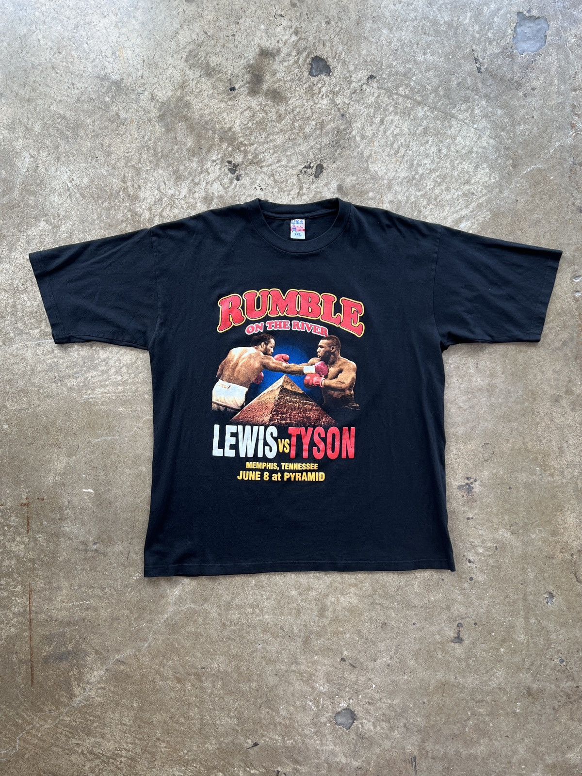 Vintage Vintage Rumble Boxing Mike Tyson Vs. Lewis Pyramid Tee XXL Size US XXL / EU 58 / 5 - 2 Thumbnail
