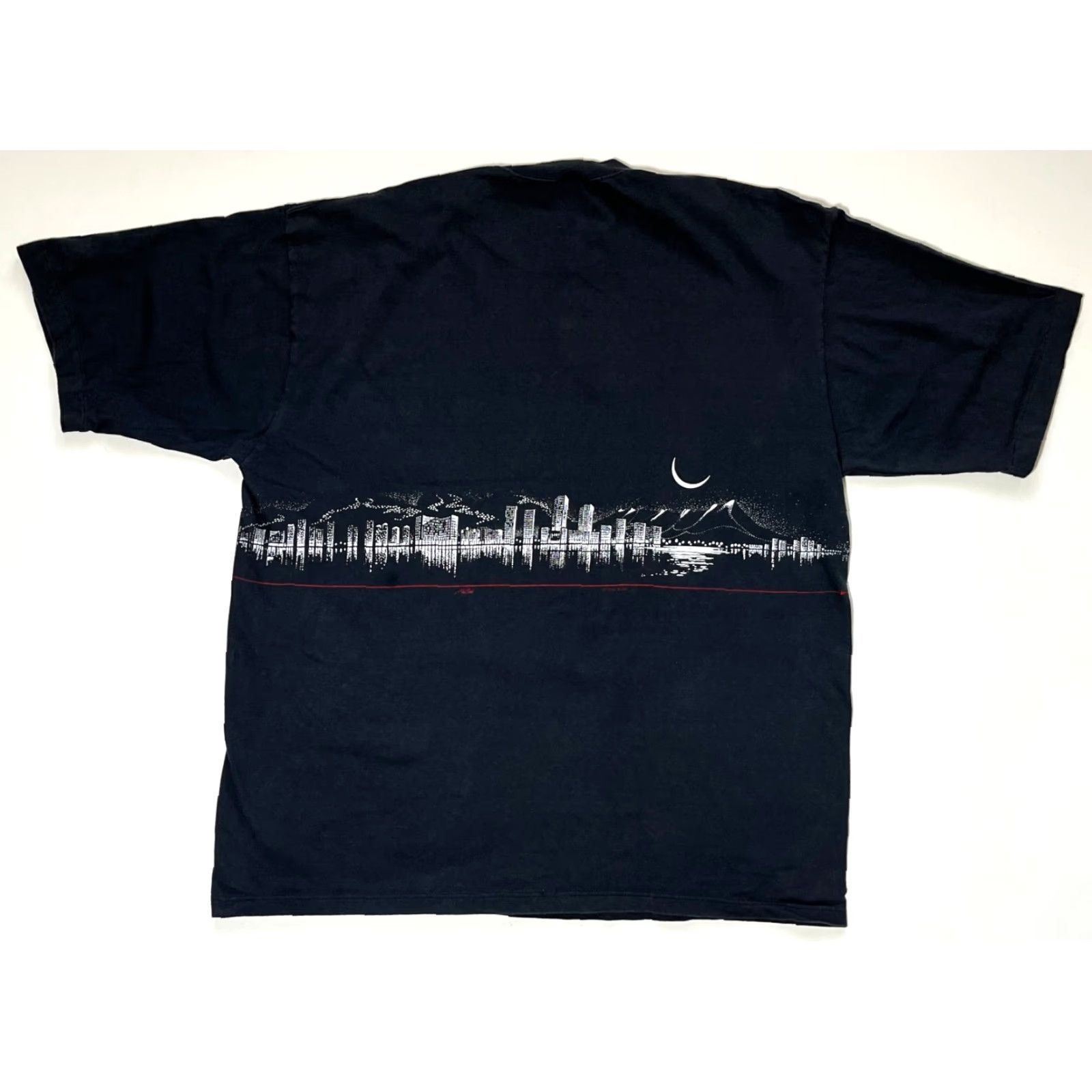 Vintage VINTAGE Crazy Shirts Hawaii Honolulu City Lights T-Shirt Double-Sided XL Men’s 90s Black Cotton Shirt Size US XL / EU 56 / 4 - 4 Thumbnail