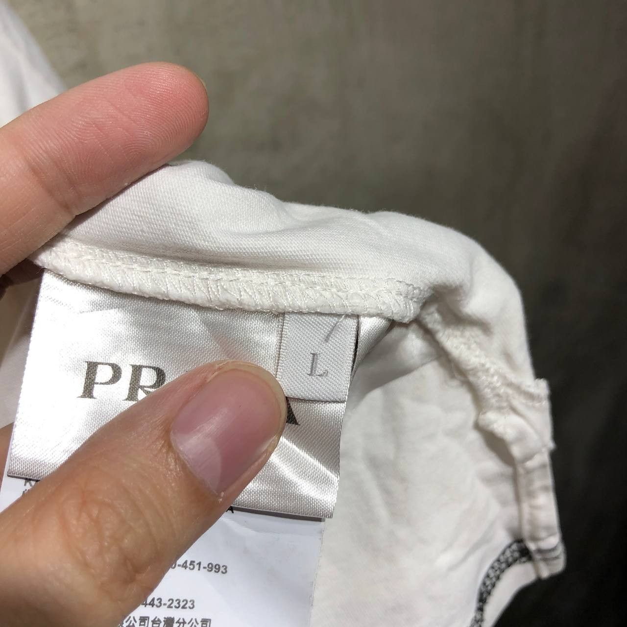 Prada Prada Logo Cotton tee w/ nylon pocket Size US L / EU 52-54 / 3 - 13 Thumbnail