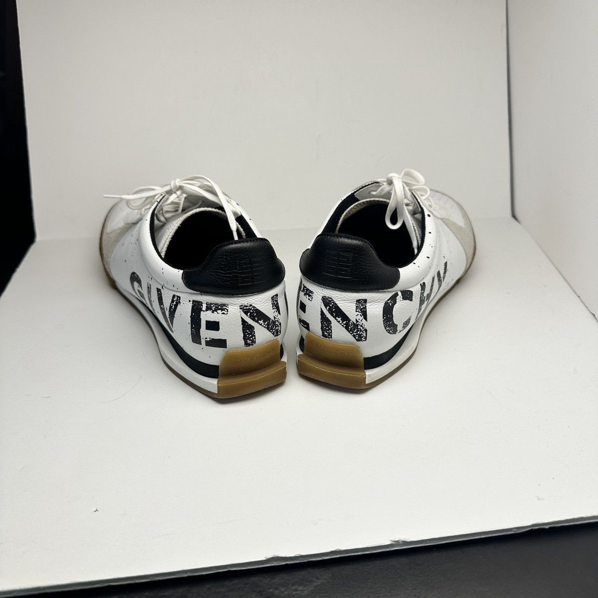 Givenchy Givenchy Men's logo "Stencil" Sneakers Size US 10.5 / EU 44 Size US 10.5 / EU 43-44 - 4 Thumbnail